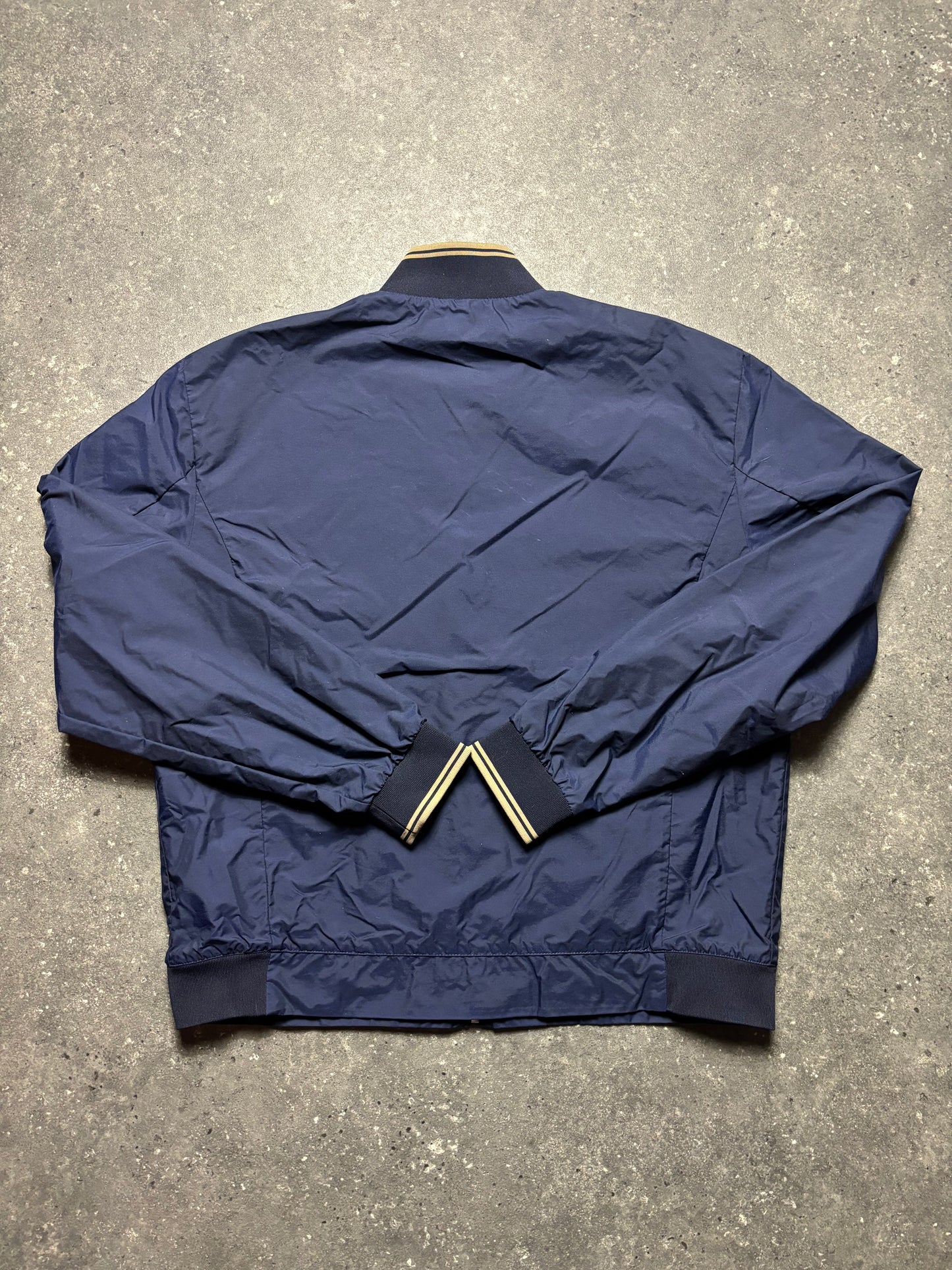 Fred Perry Jacke (XL)