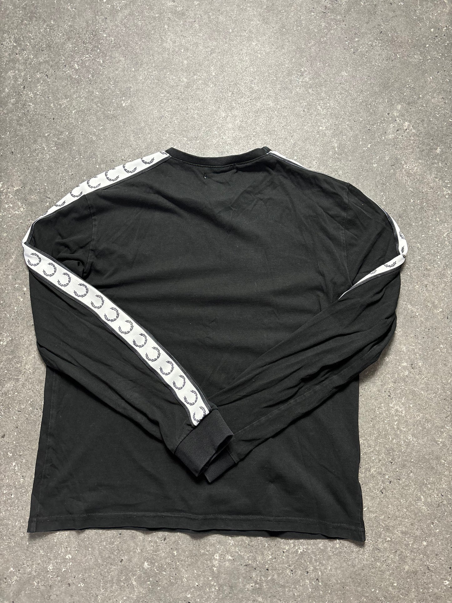 Fred Perry Longsleeve (M)