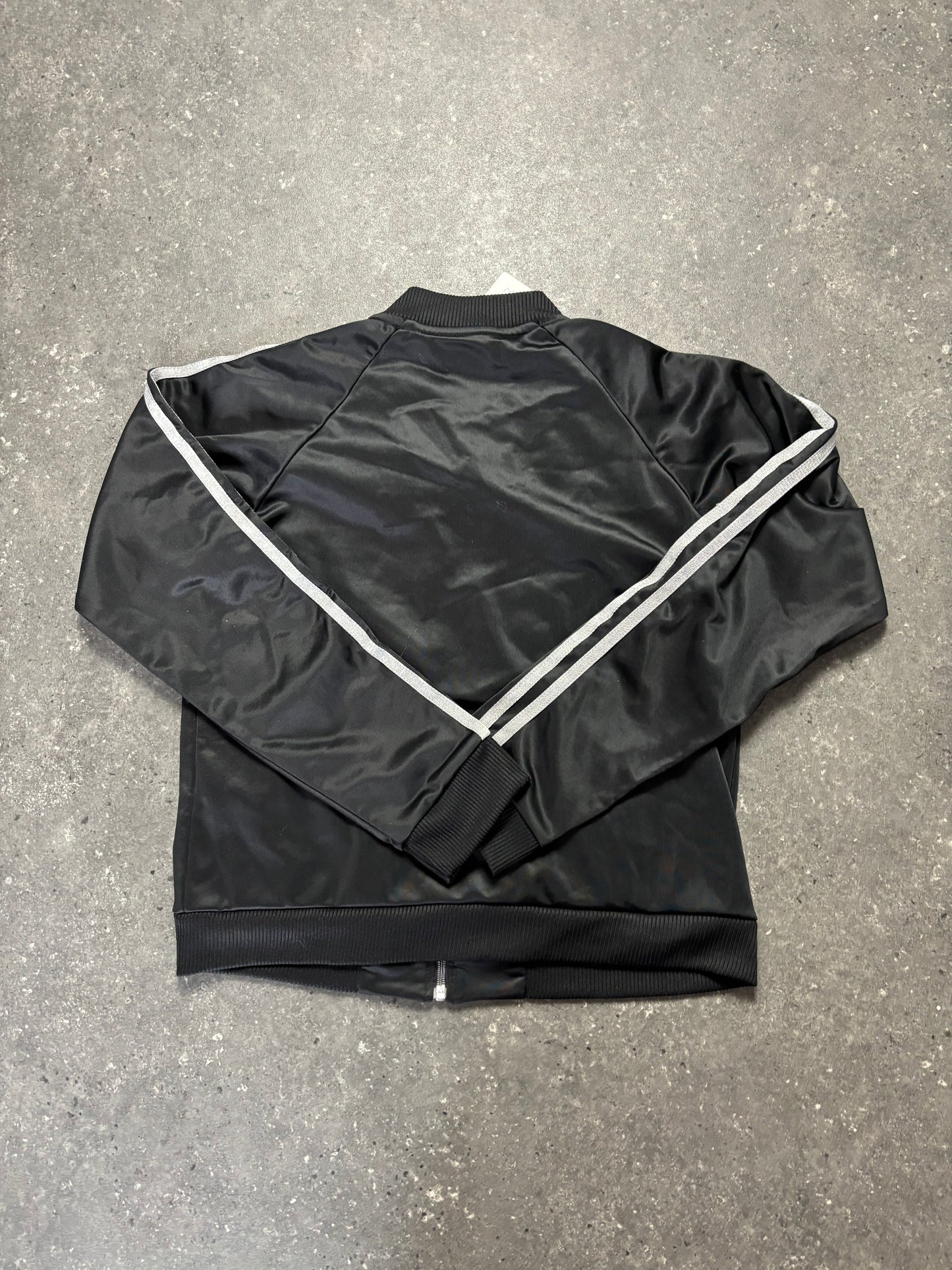 Fred Perry Jacke (XS)