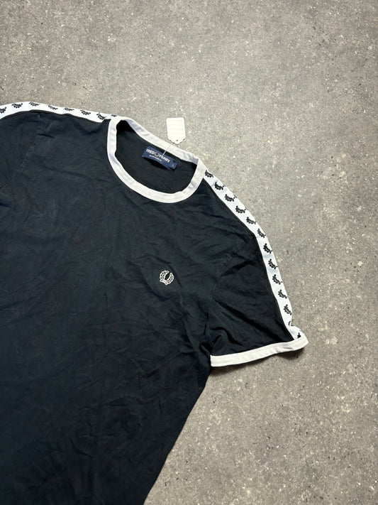 Fred Perry Shirt (L)