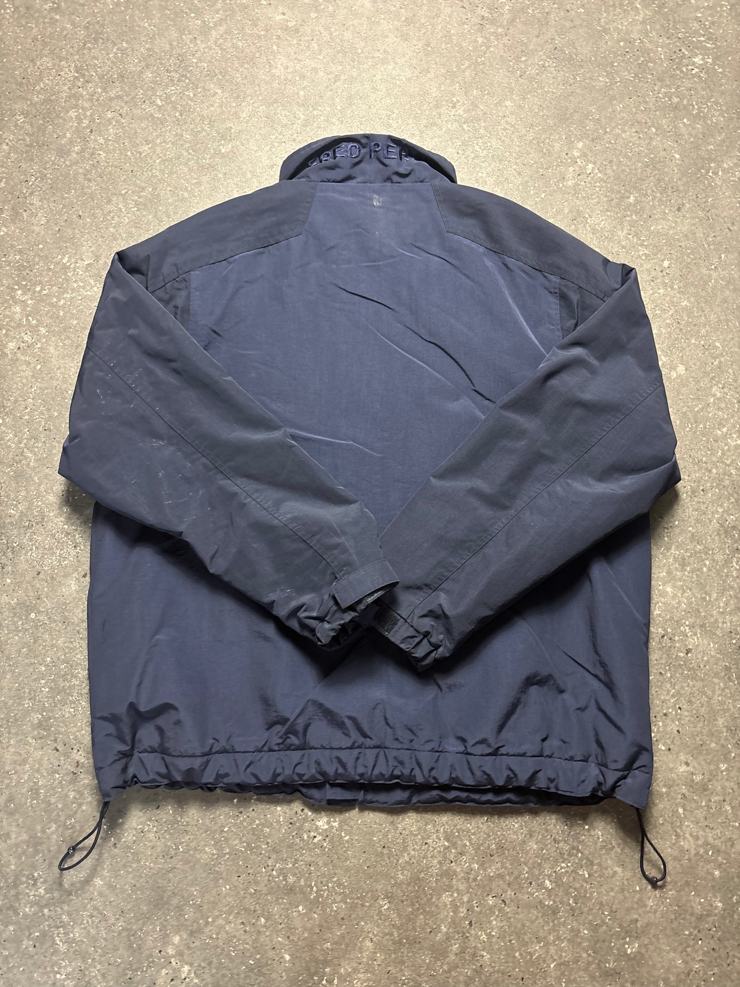 Fred Perry Jacke (XL)