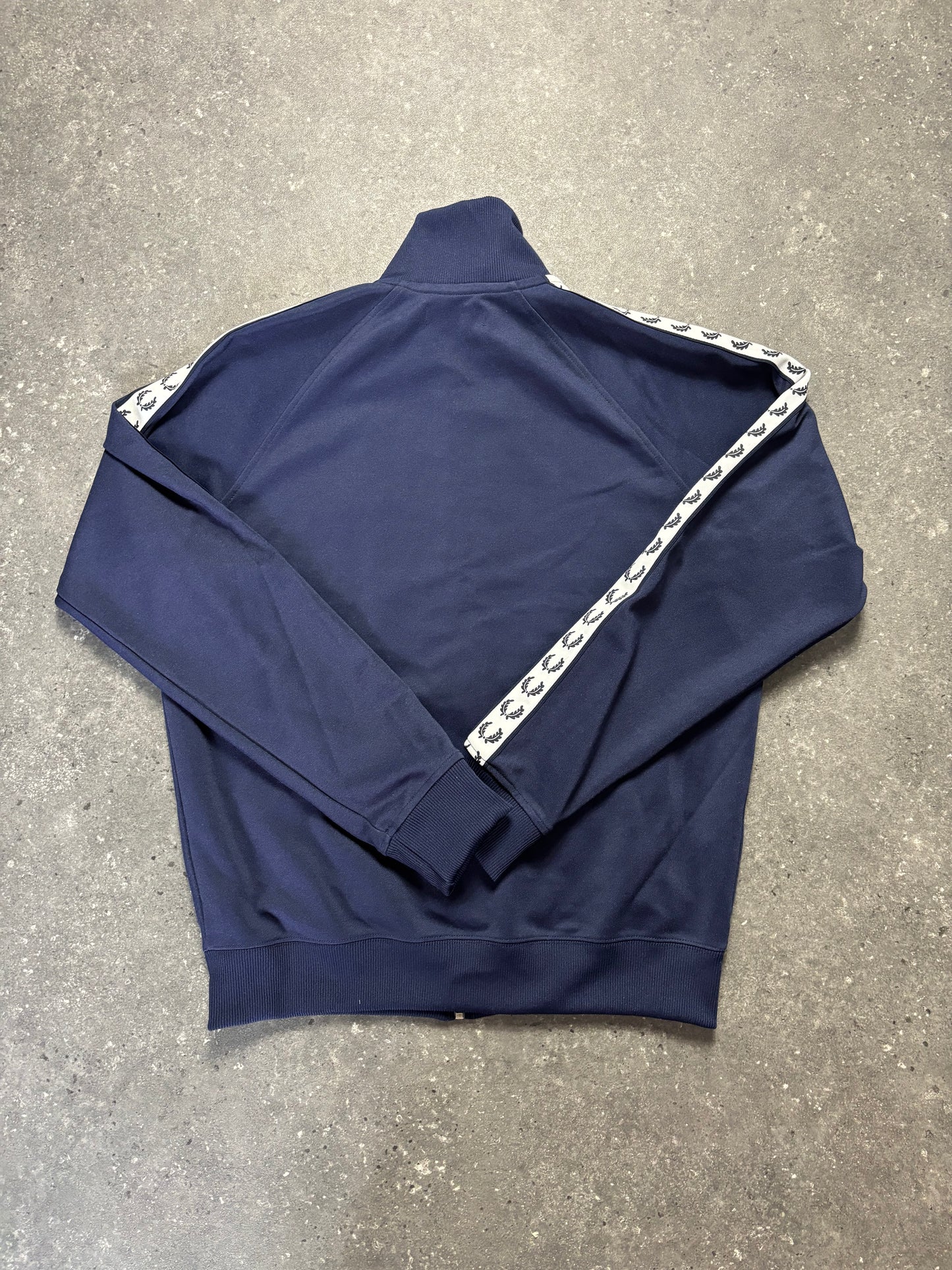 Fred Perry Jacke (M)