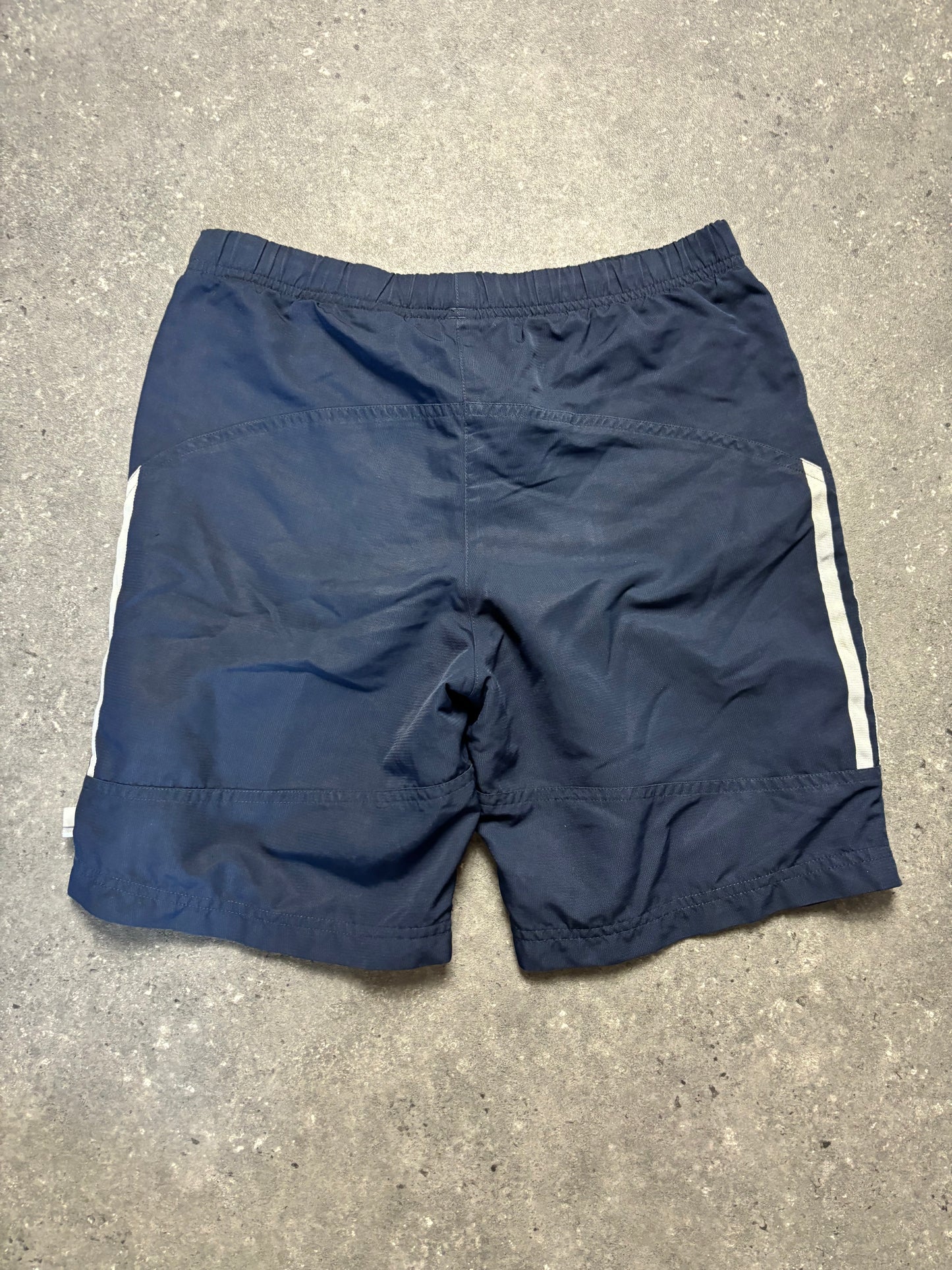 Adidas Shorts (M)