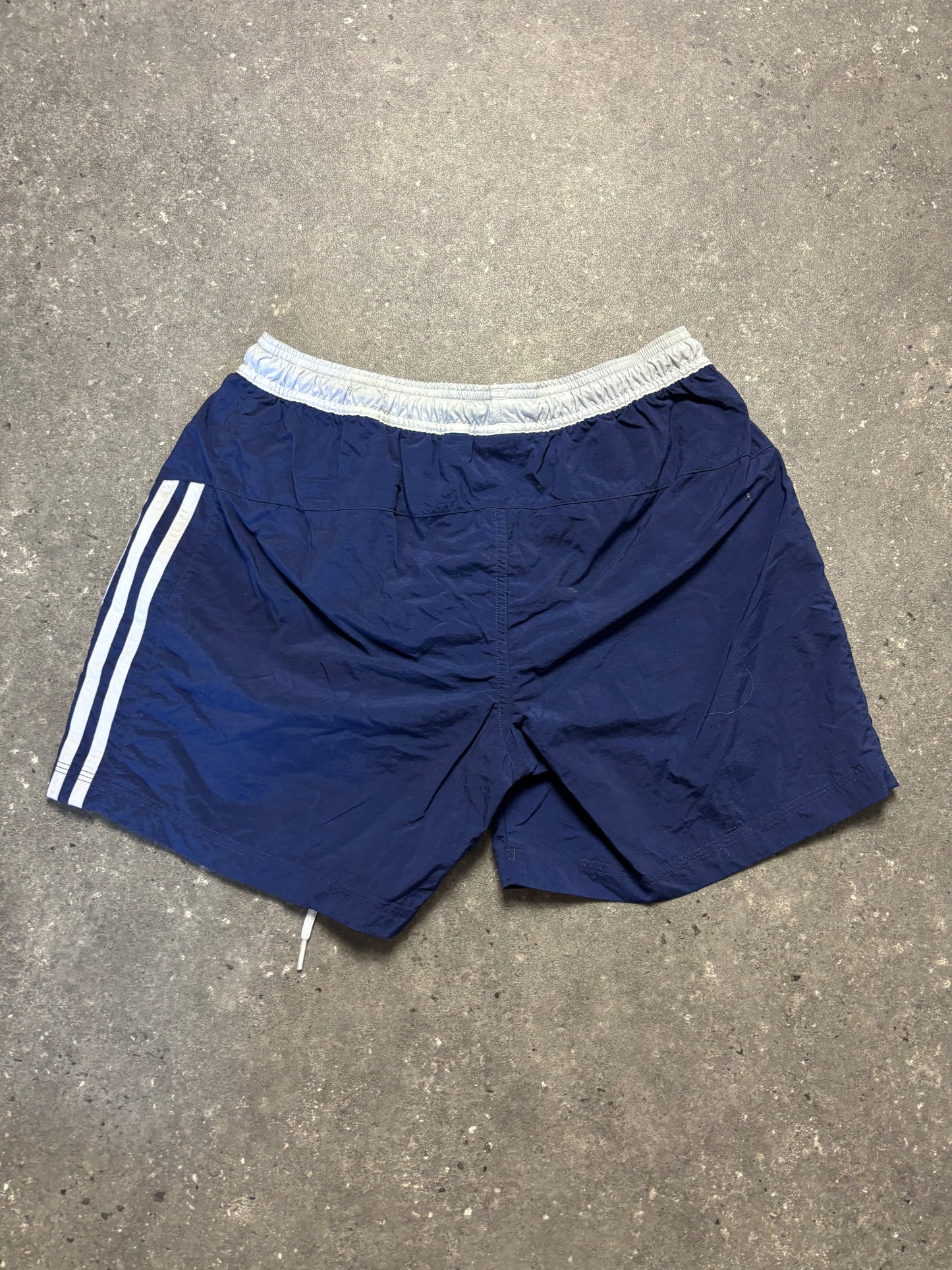 Adidas Shorts (S)
