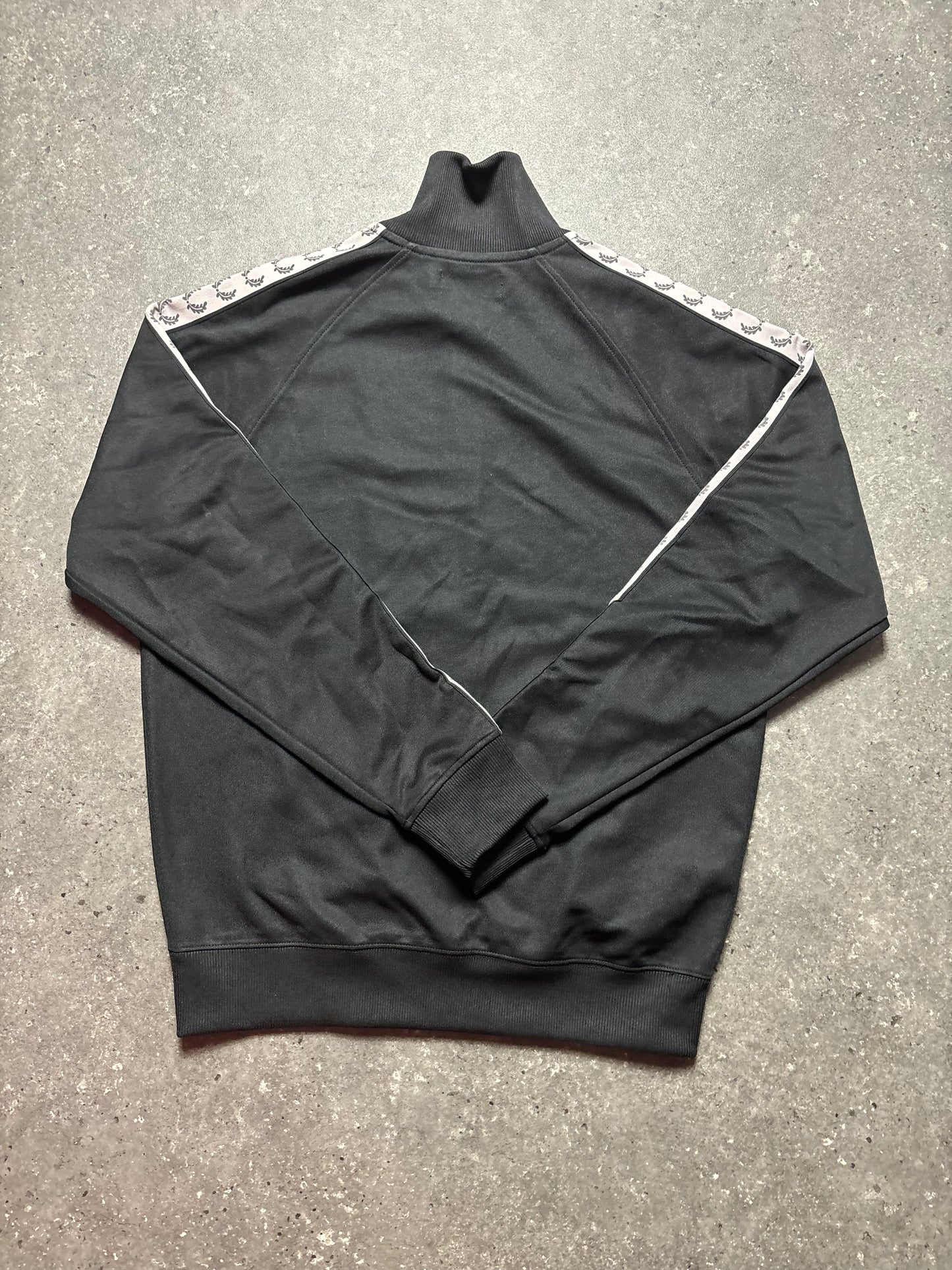 Fred Perry Jacke (M)