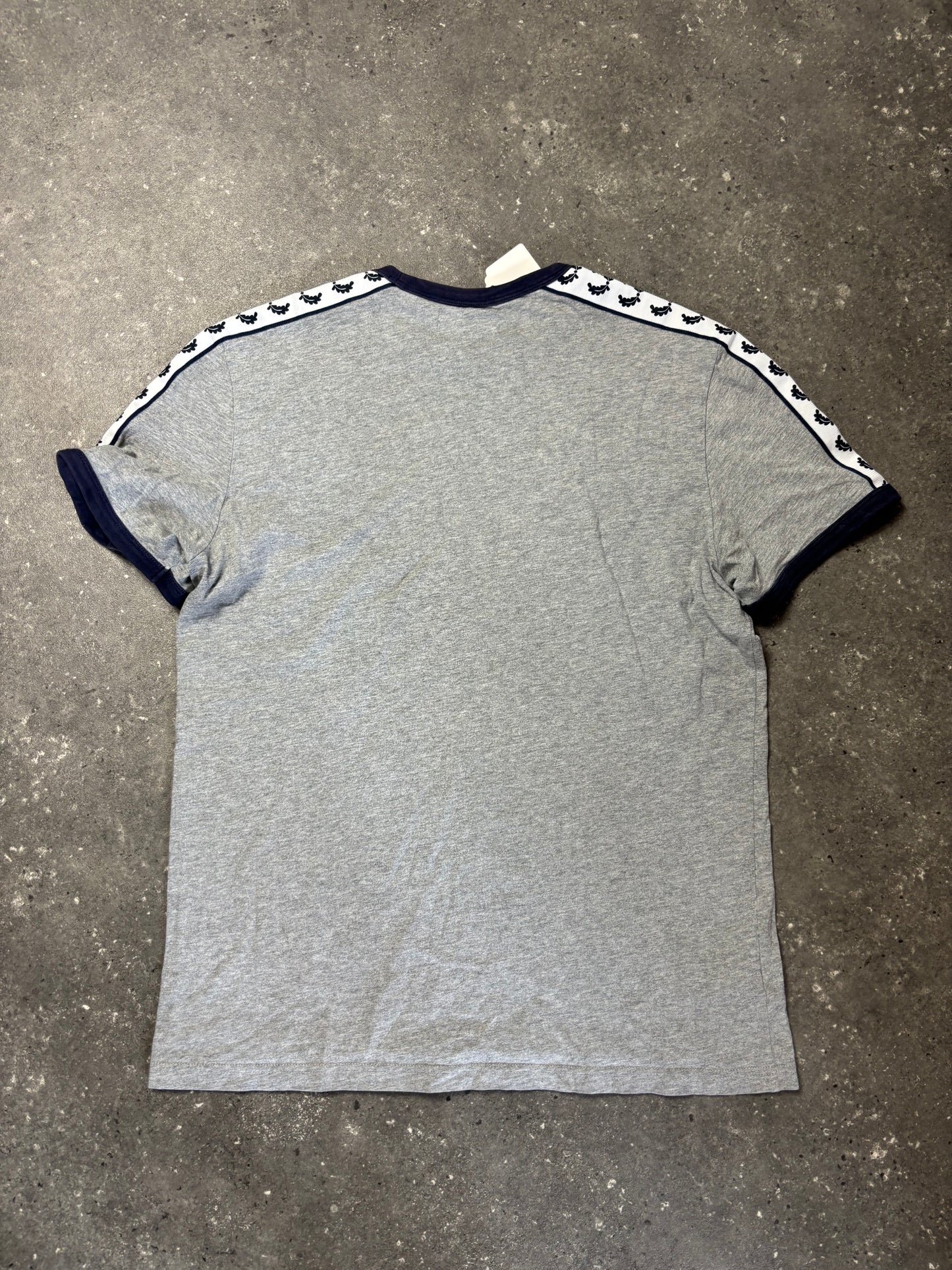 Fred Perry Shirt (M)