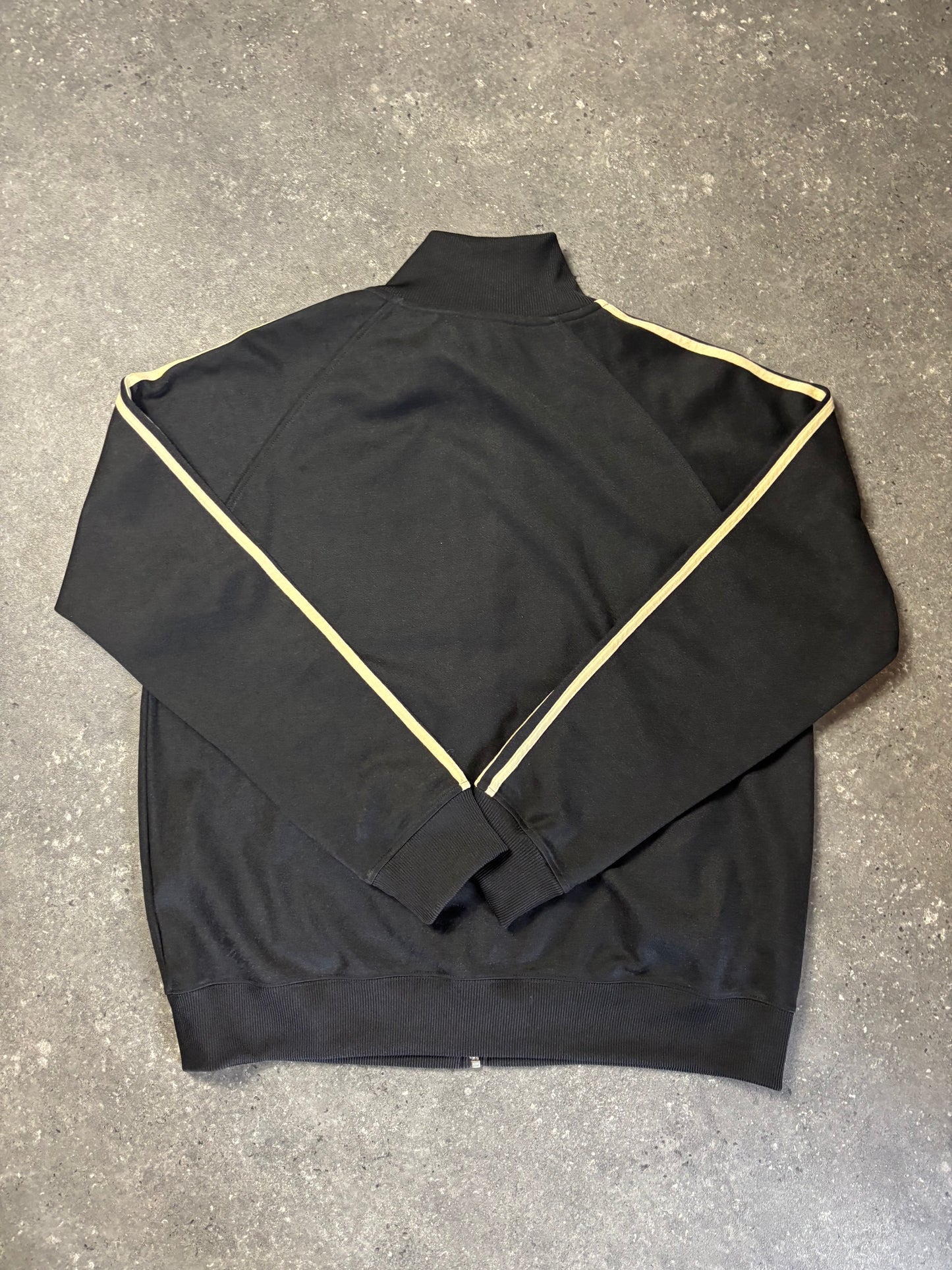 Fred Perry Jacke (XL)