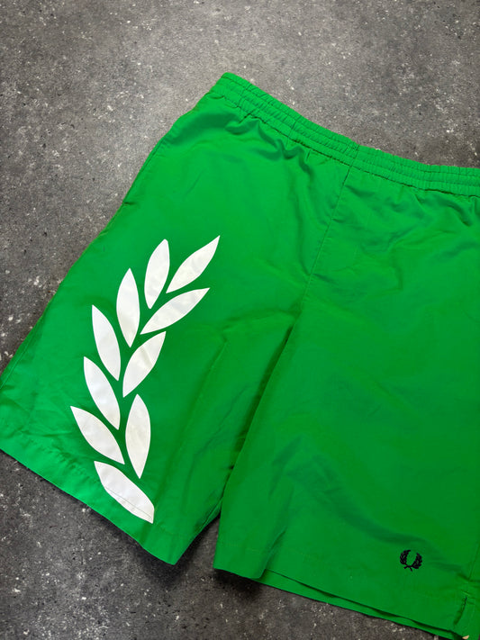 Fred Perry Shorts (S)