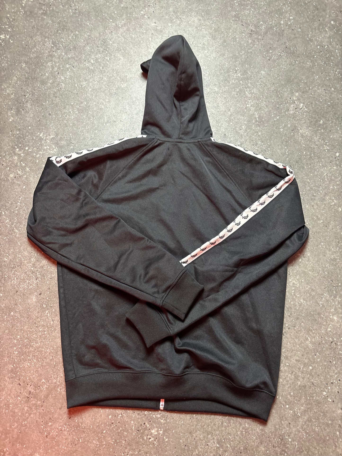 Fred Perry Jacke (L)