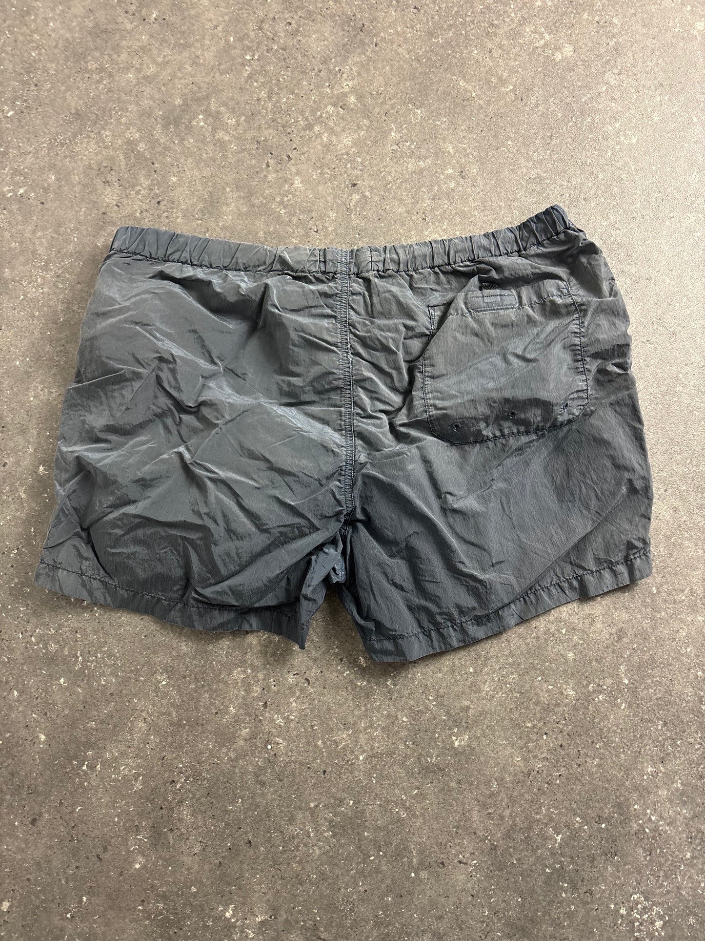 Stone Island Shorts (L)
