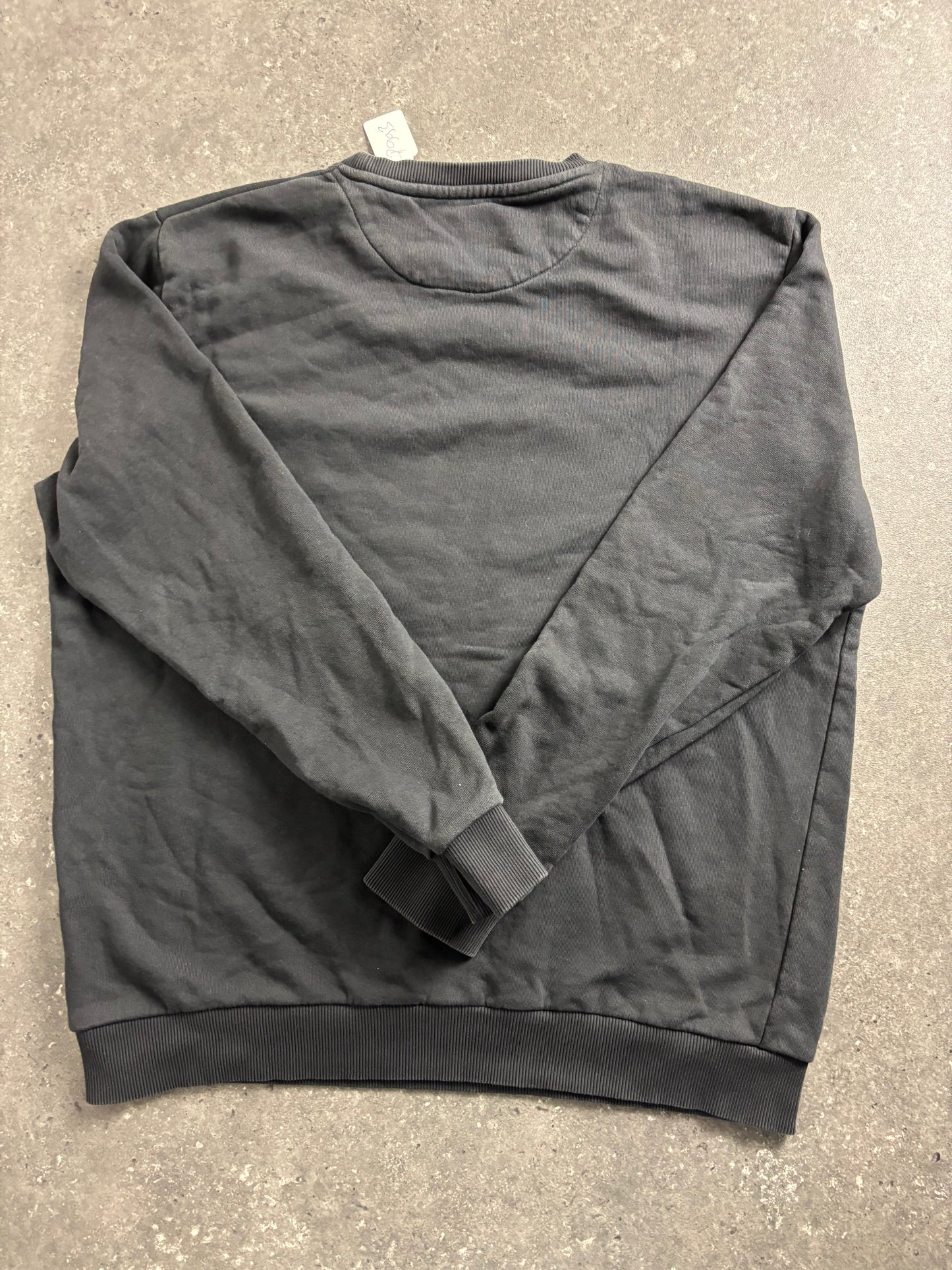 Lyle & Scott Sweater (XL)
