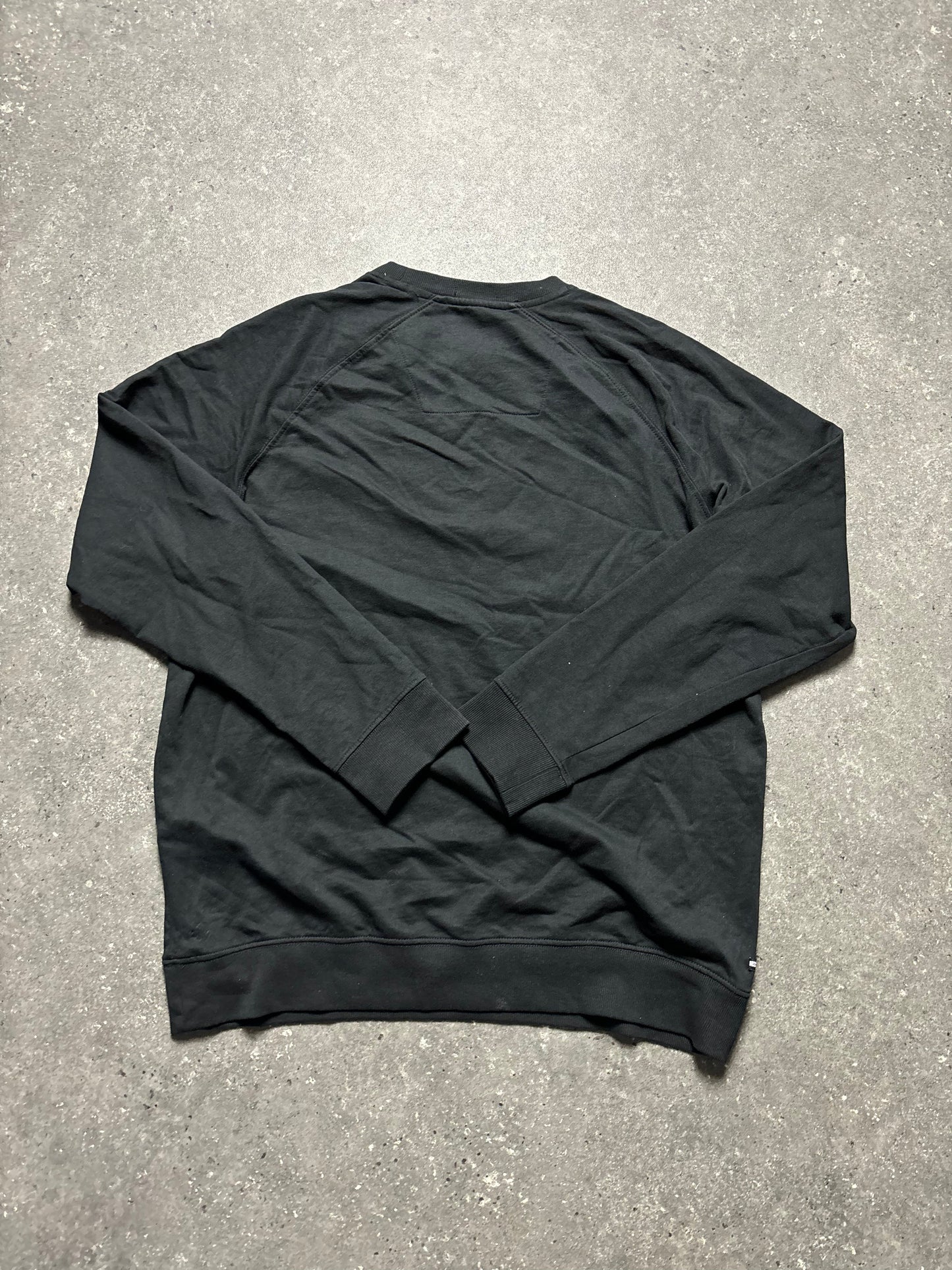 Weekend Offender Sweater (L)