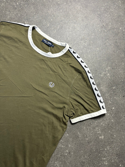 Fred Perry Shirt (XL)