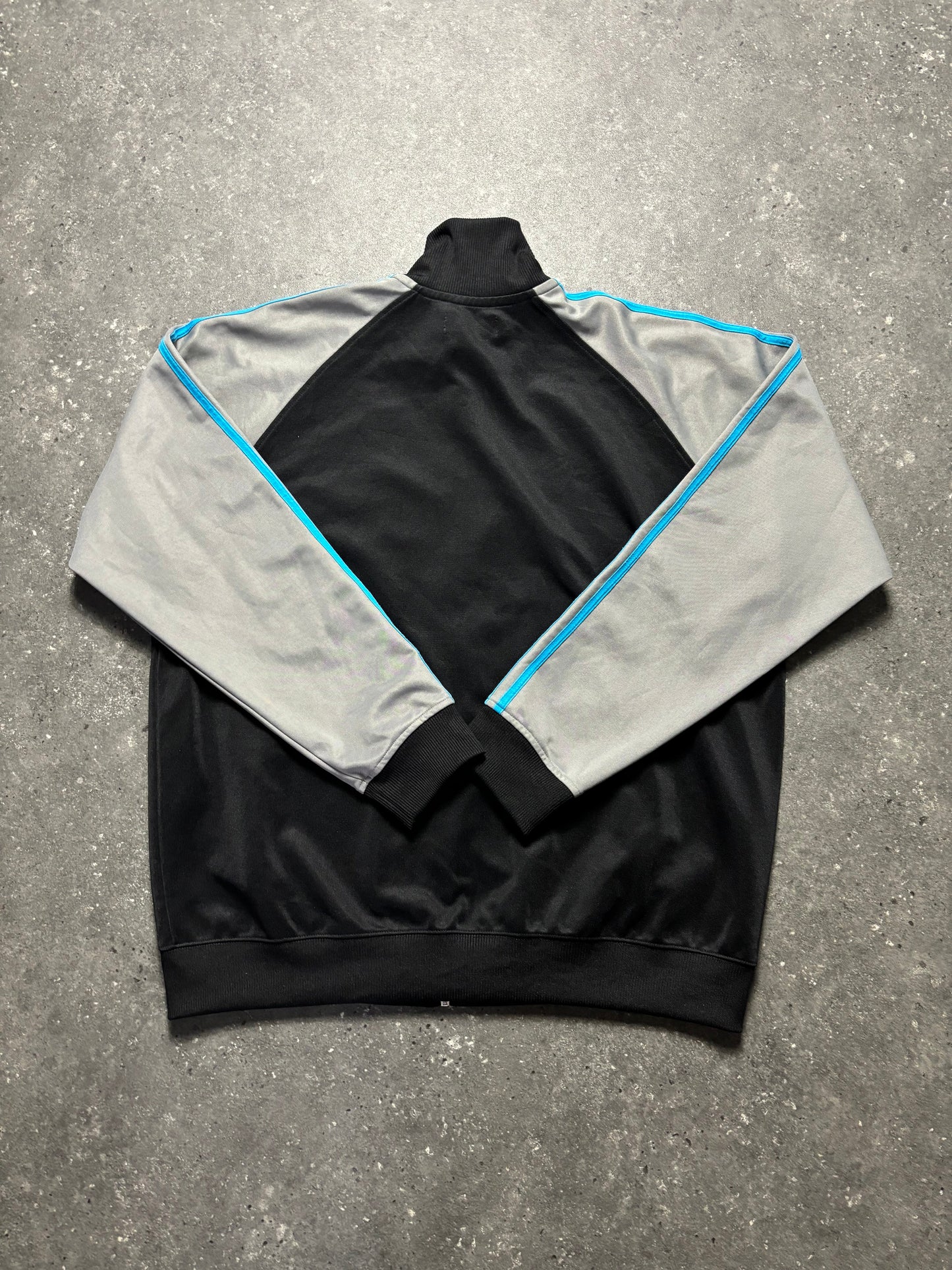 Fred Perry Jacke (XL)