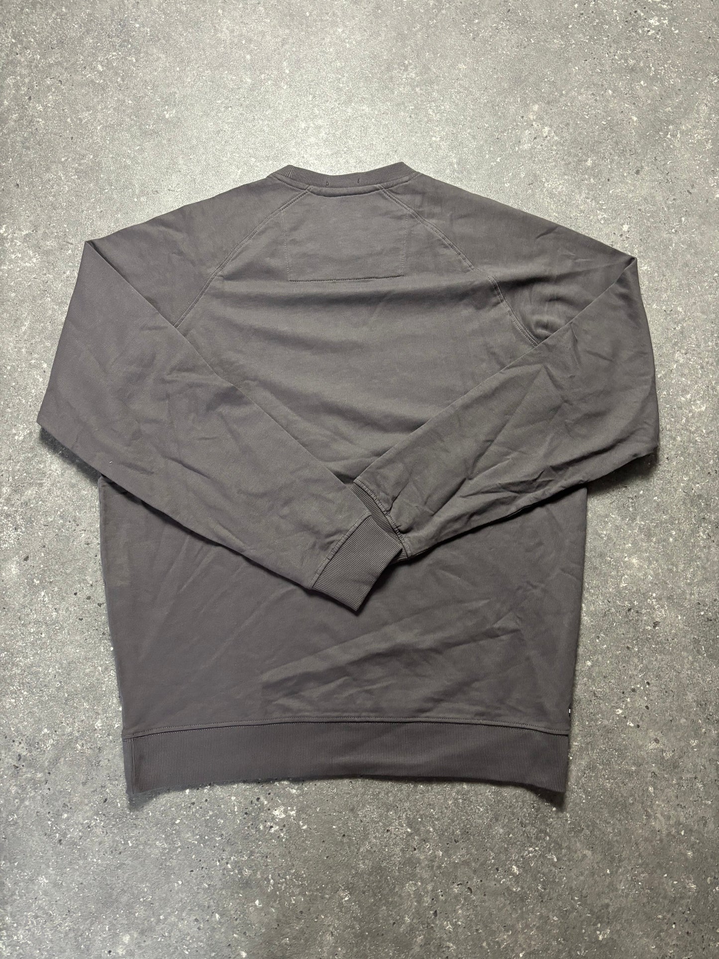 Weekend Offender Sweater (L)