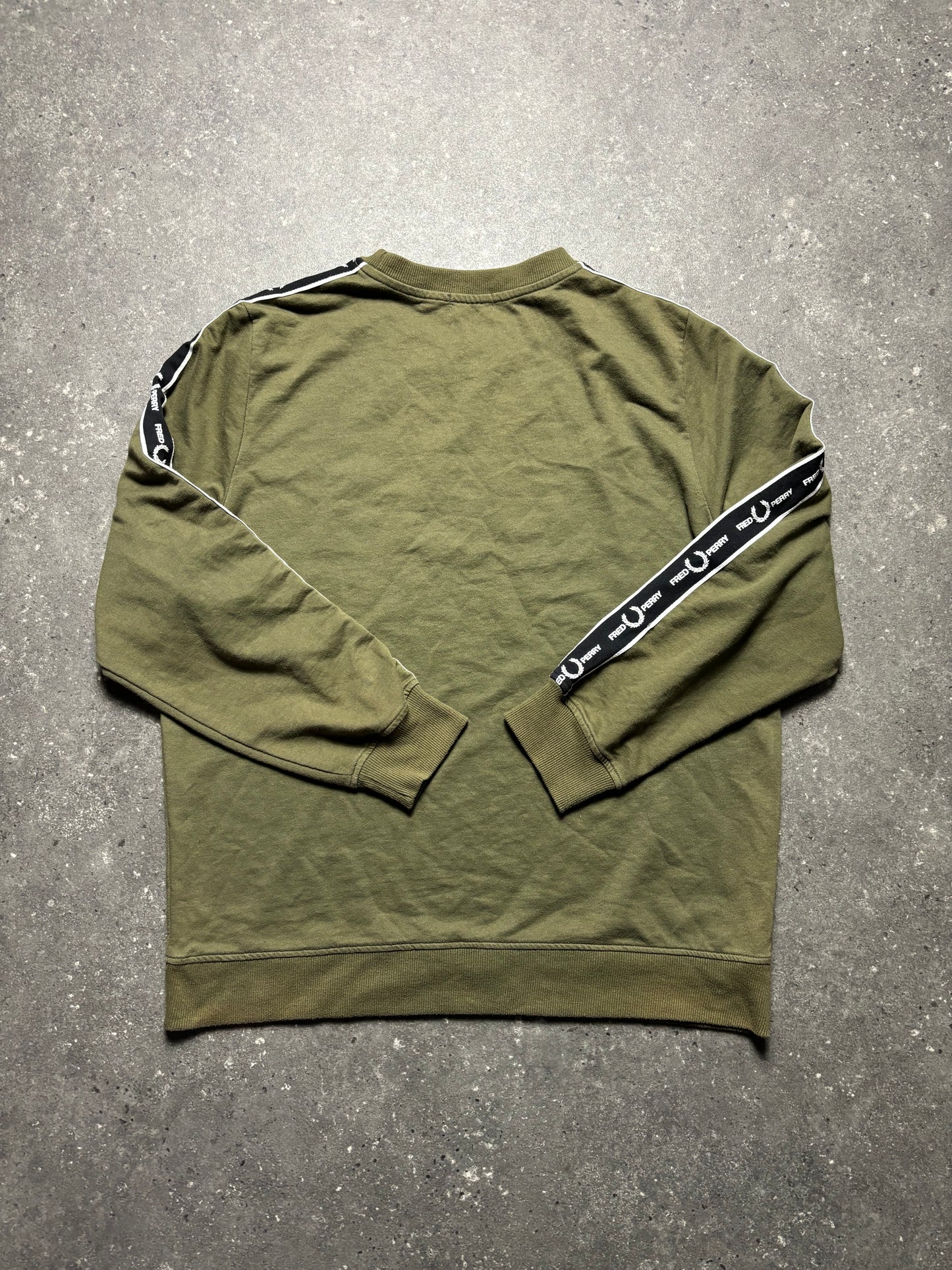 Fred Perry Sweater (M)