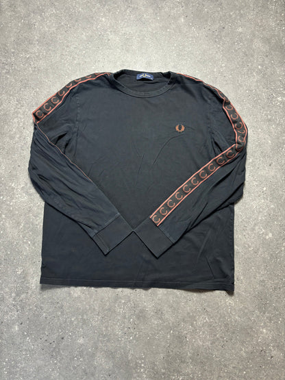 Fred Perry Sweater (XL)