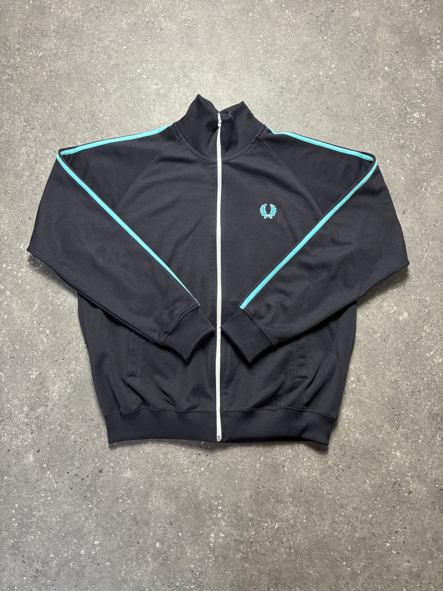 Fred Perry Jacke (L)
