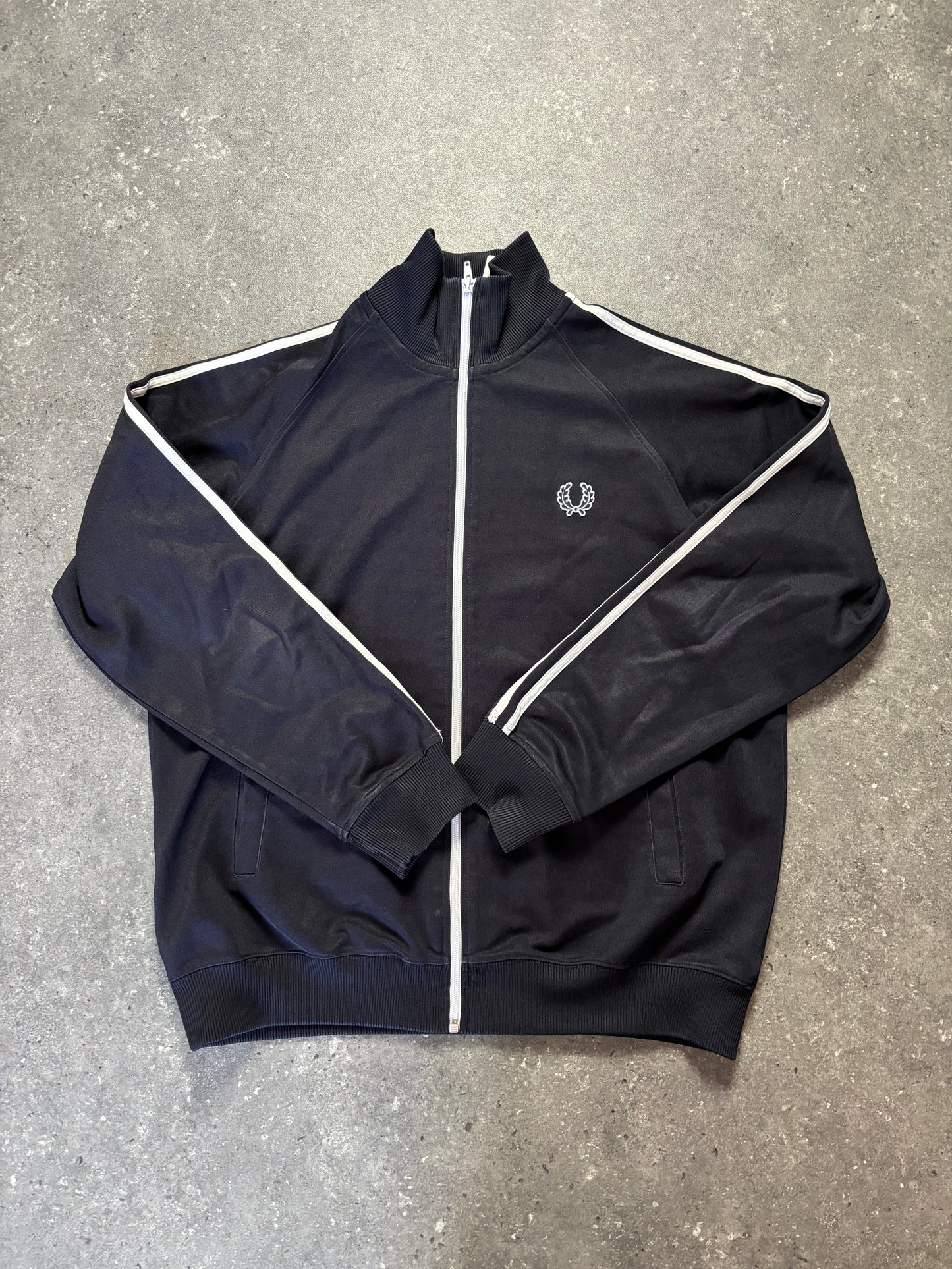 Fred Perry Jacke (L)