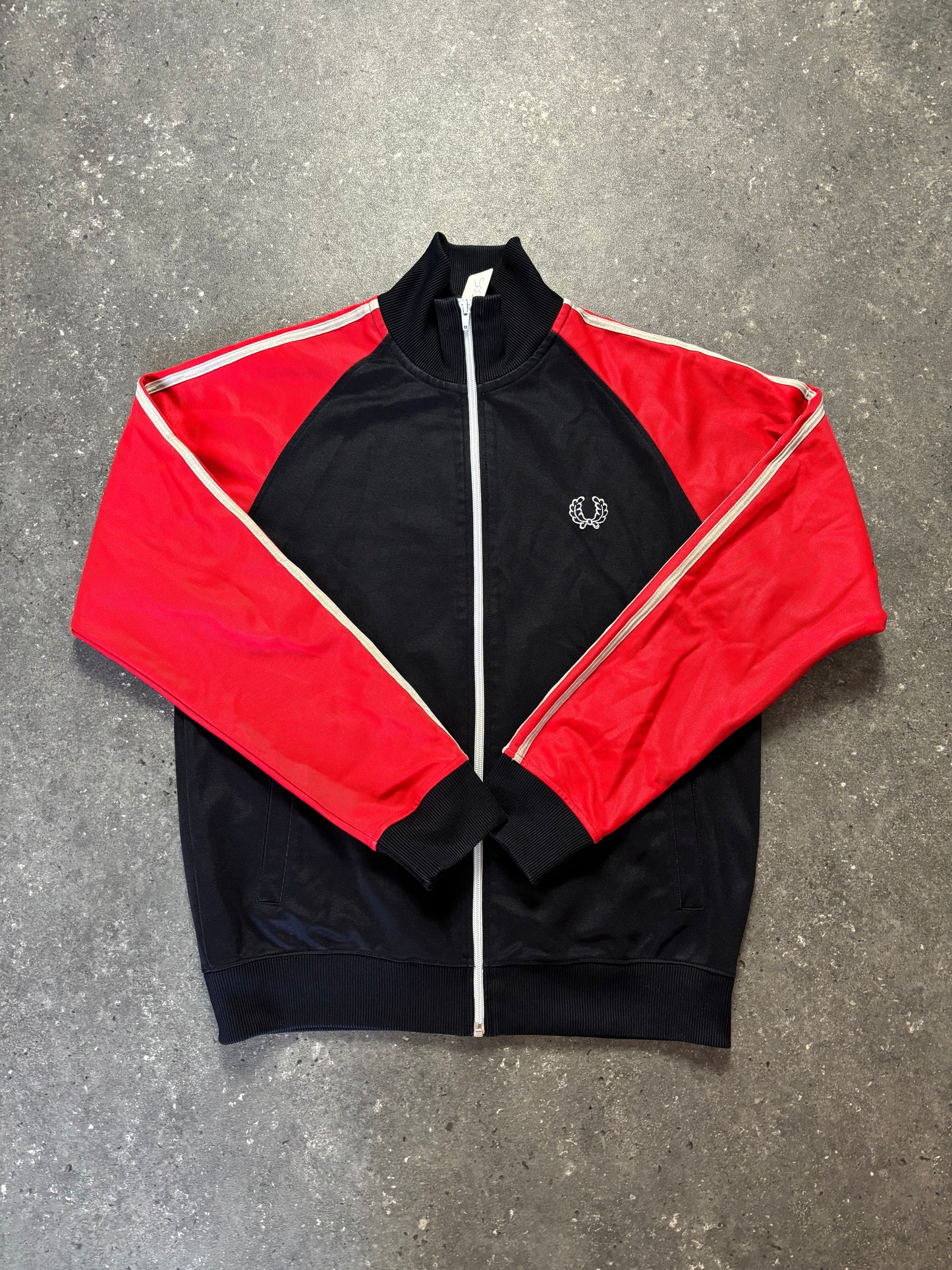 Fred Perry Jacke (M)