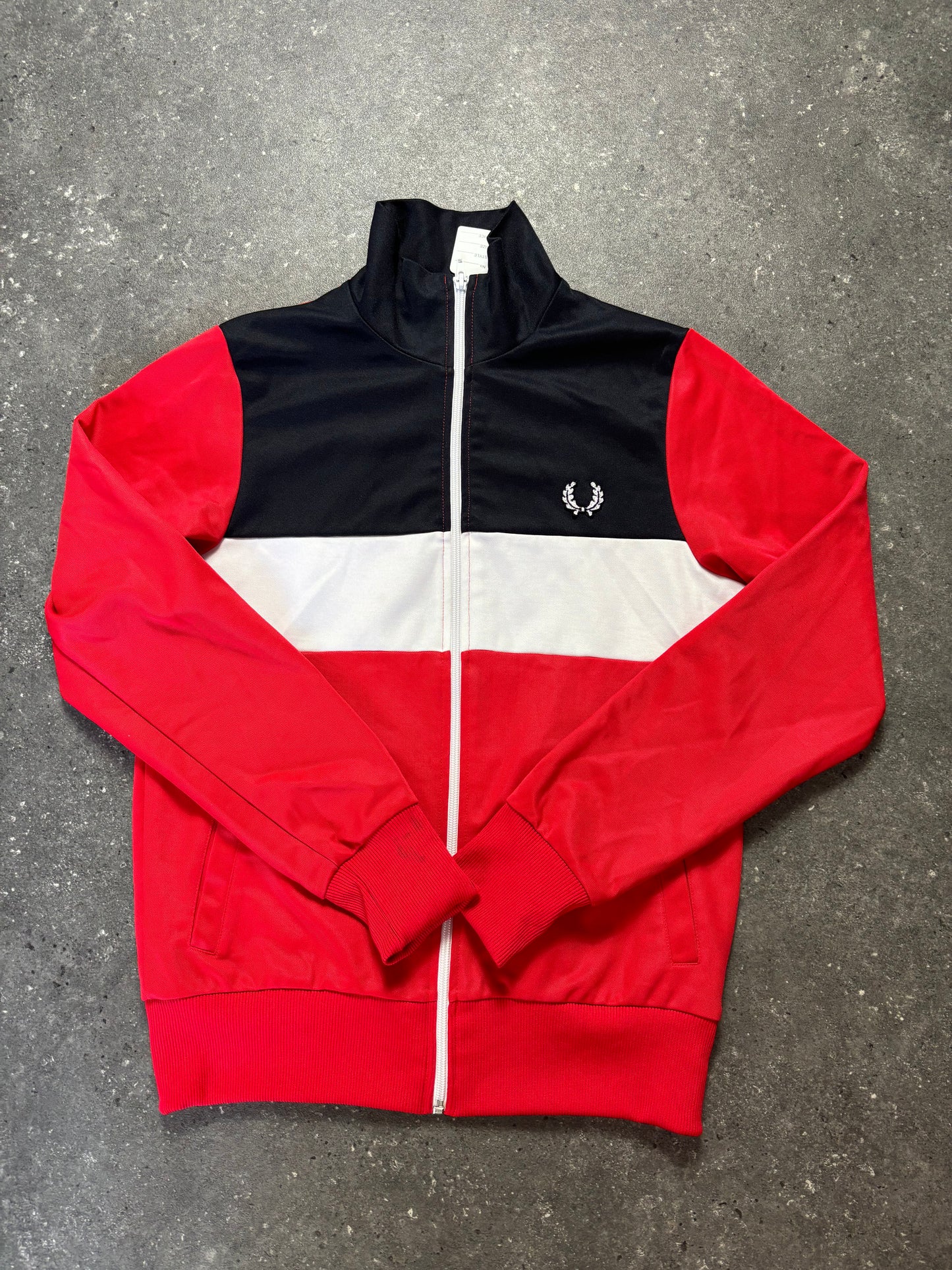 Fred Perry Jacke (S)