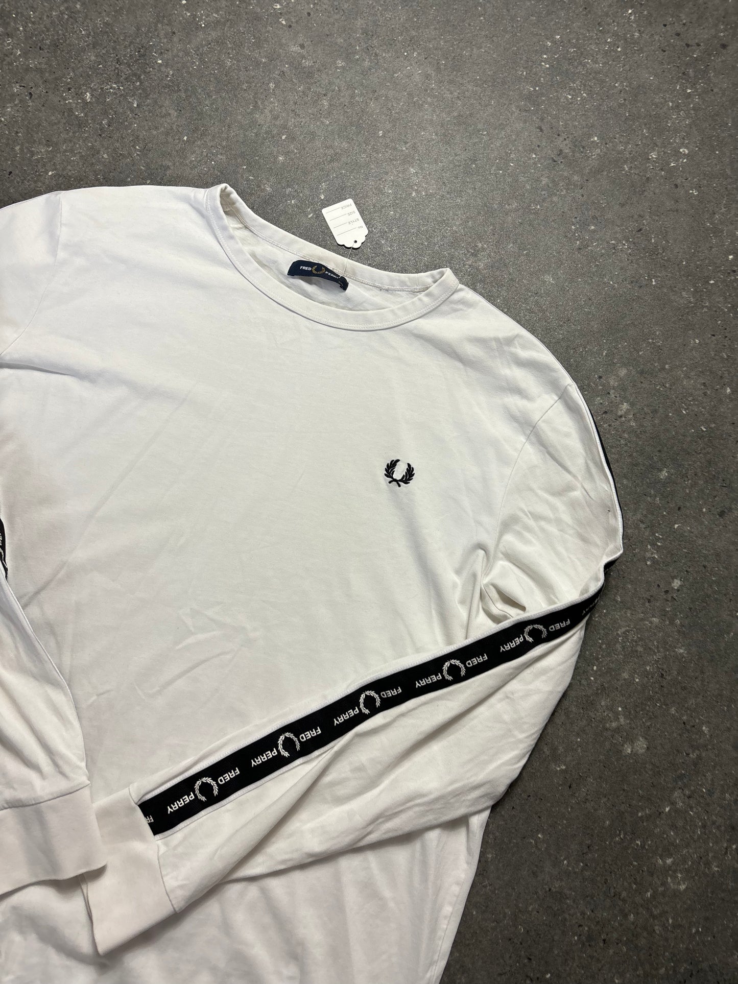 Fred Perry Longsleeve (XXL)