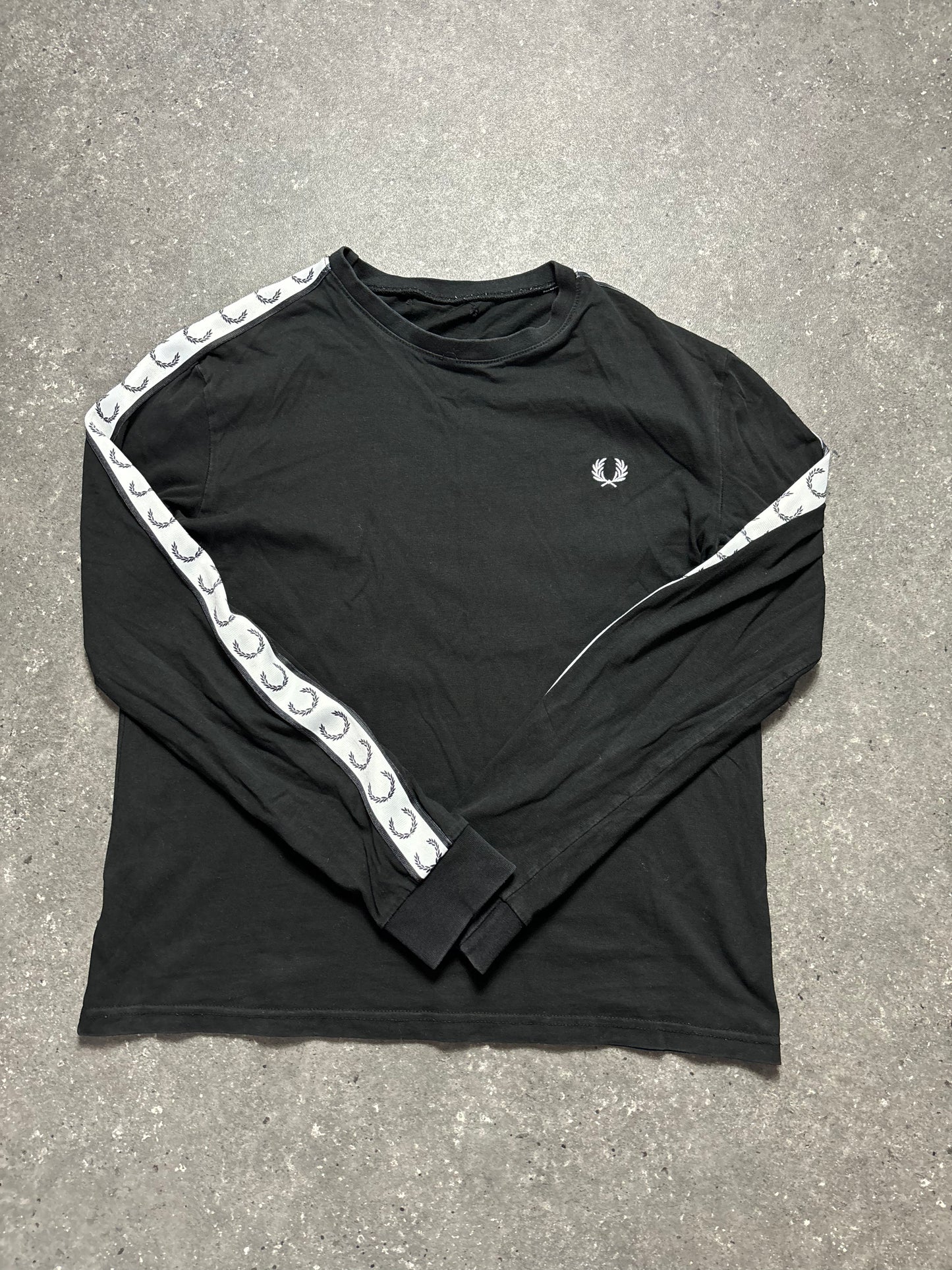 Fred Perry Longsleeve (M)