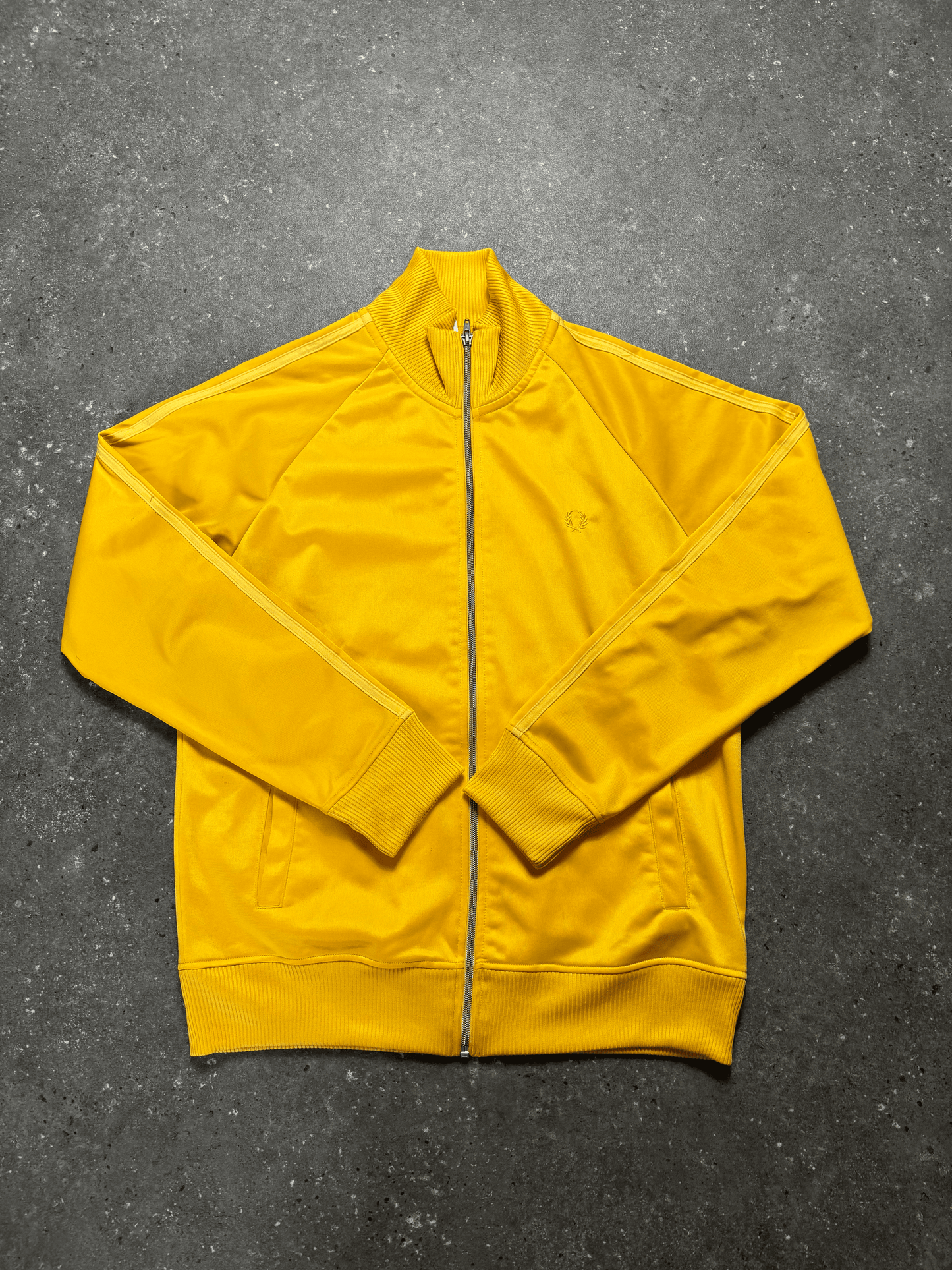 Fred Perry Jacke (M)