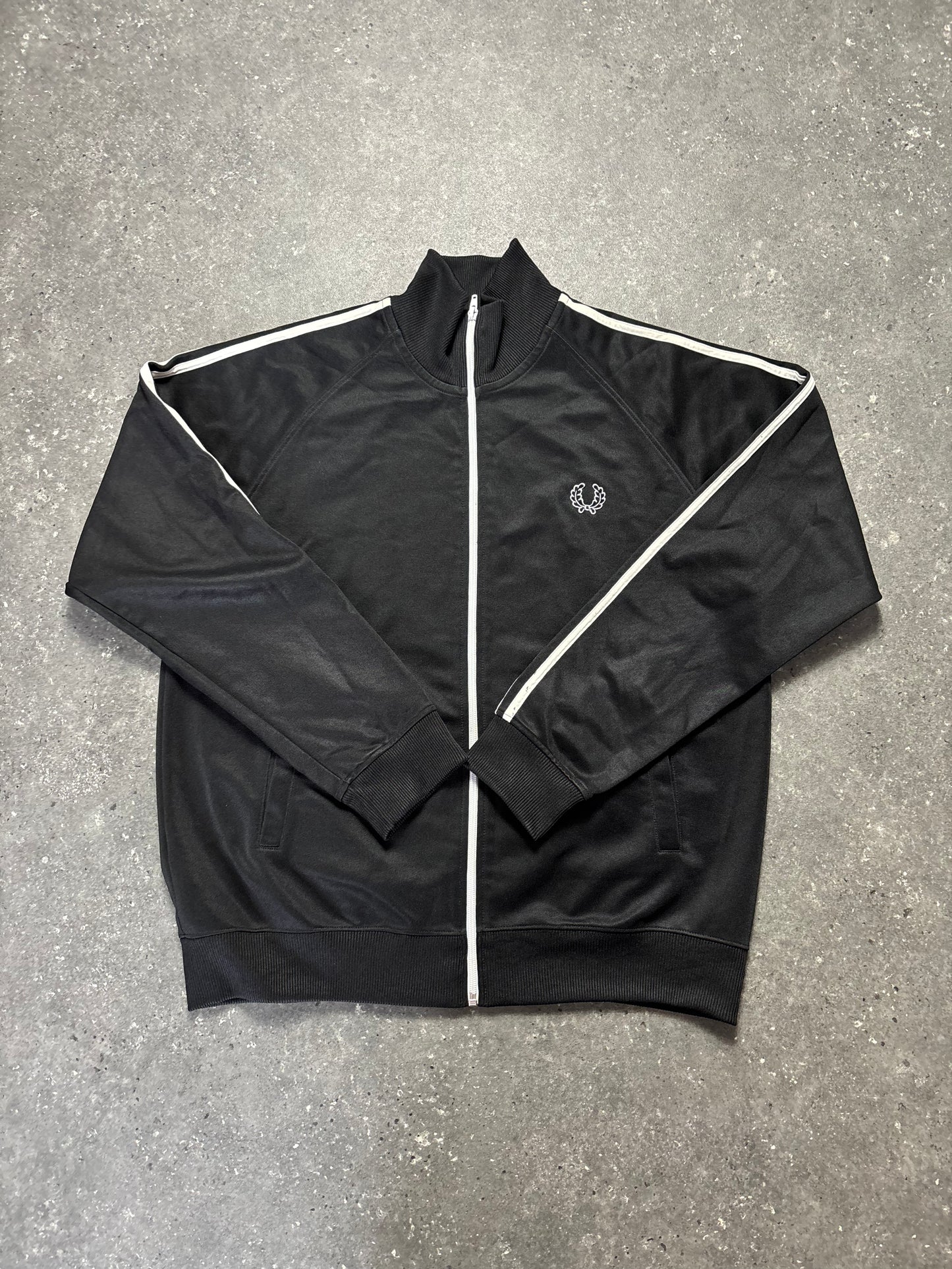 Fred Perry Jacke (L)