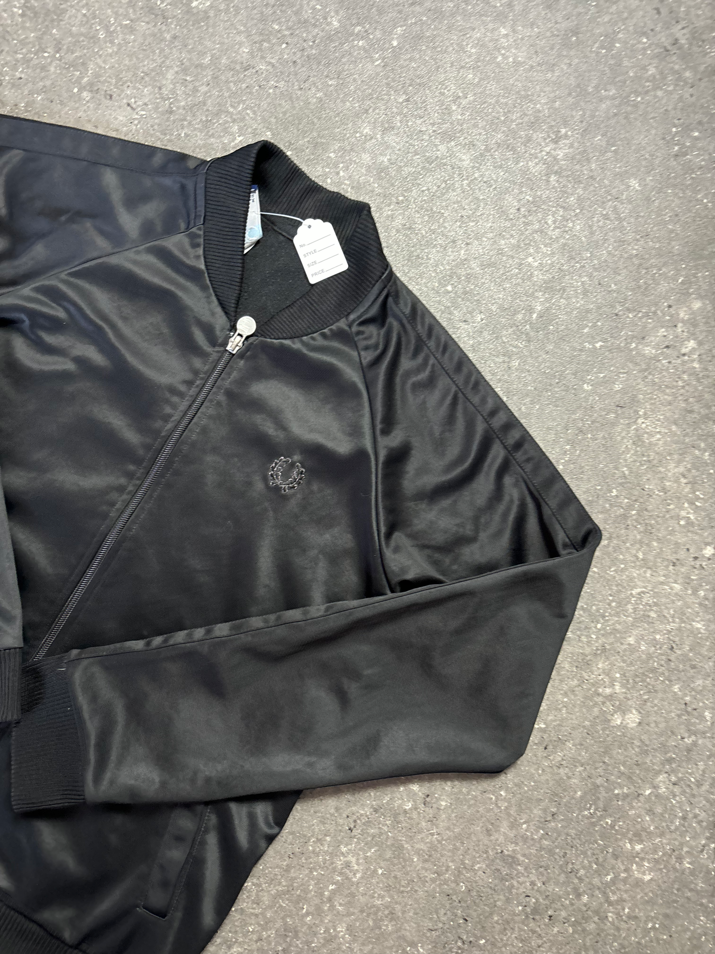 Fred Perry Jacke (XS)