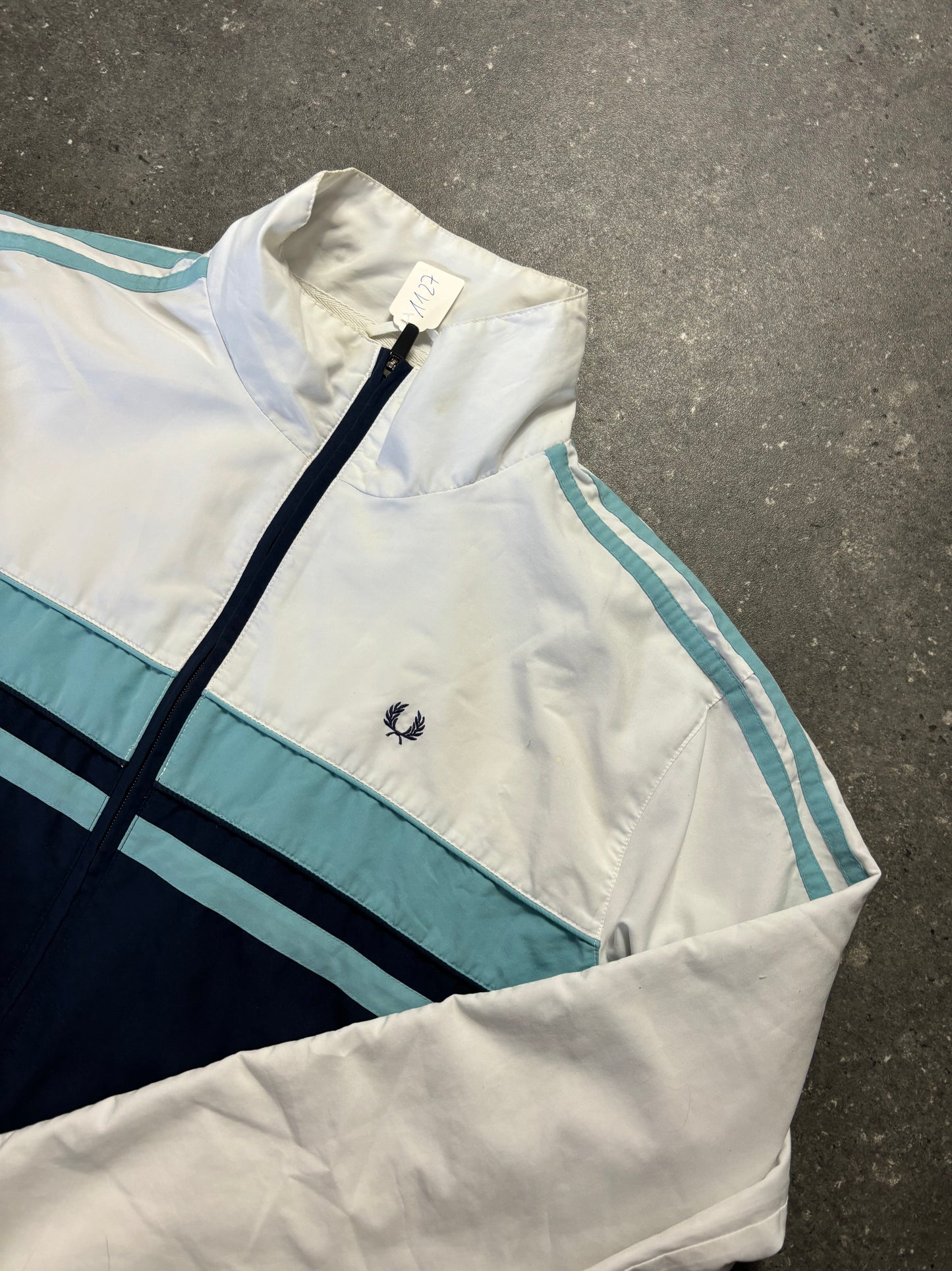 Fred Perry Jacke (XL)
