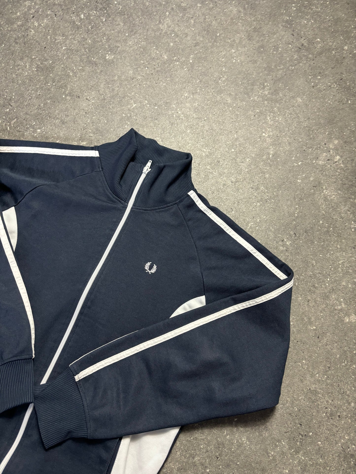 Fred Perry Jacke (XS)