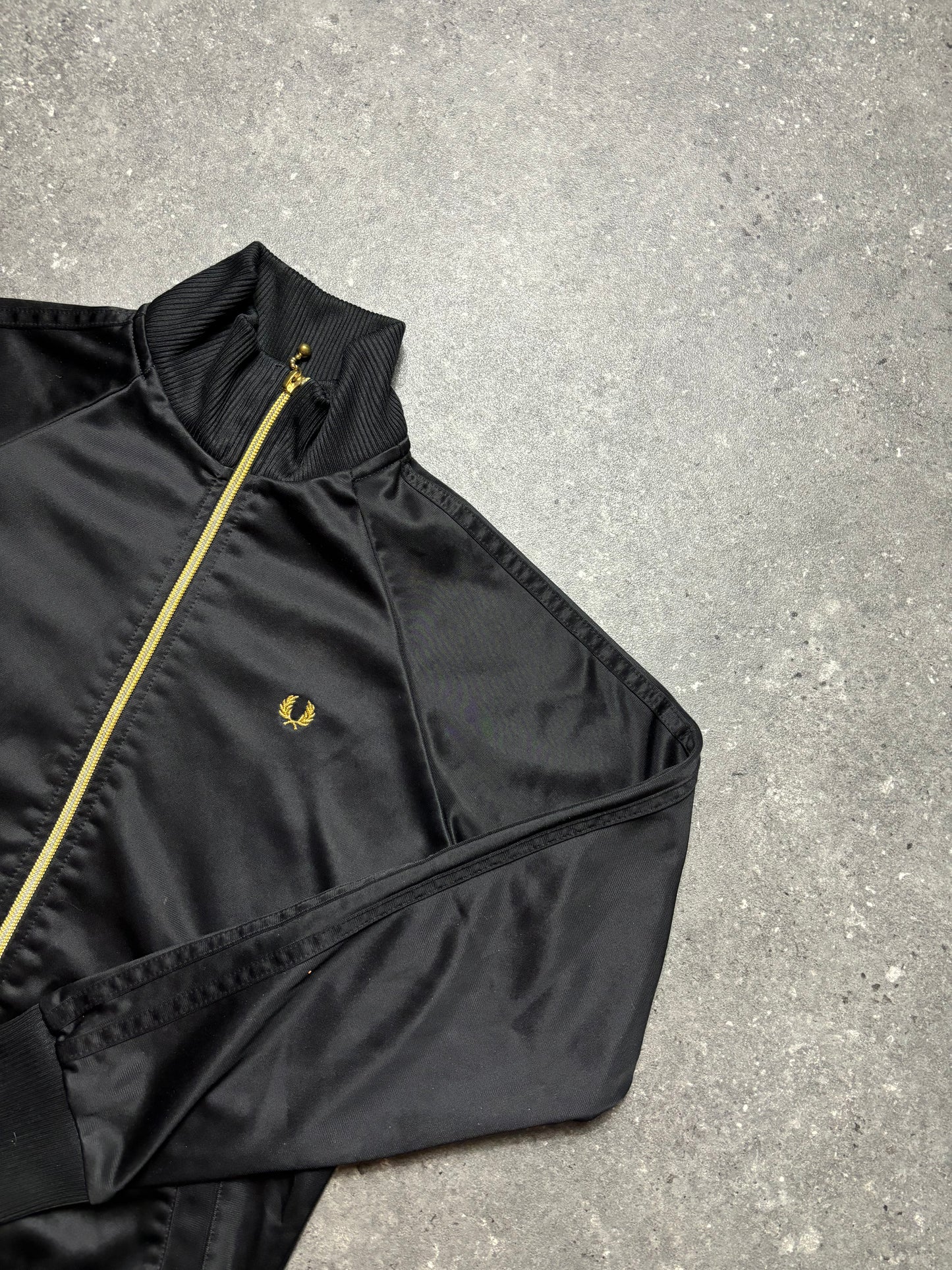 Fred Perry Jacke (XS)