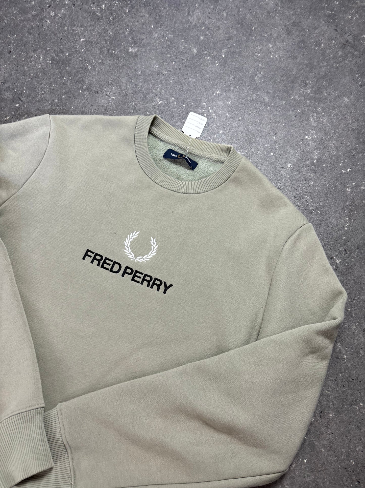 Fred Perry Sweater (M)