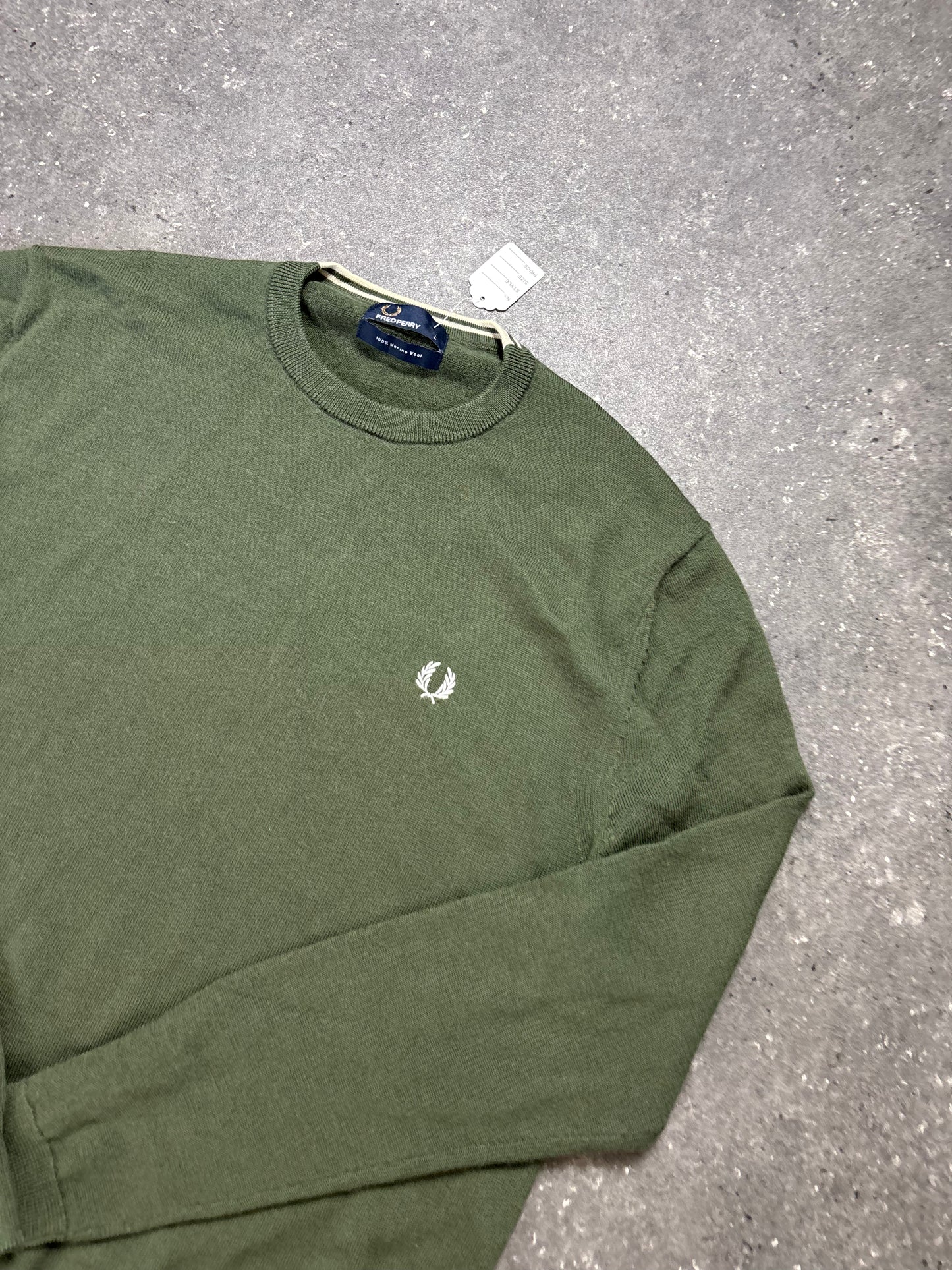 Fred Perry Sweater (L)