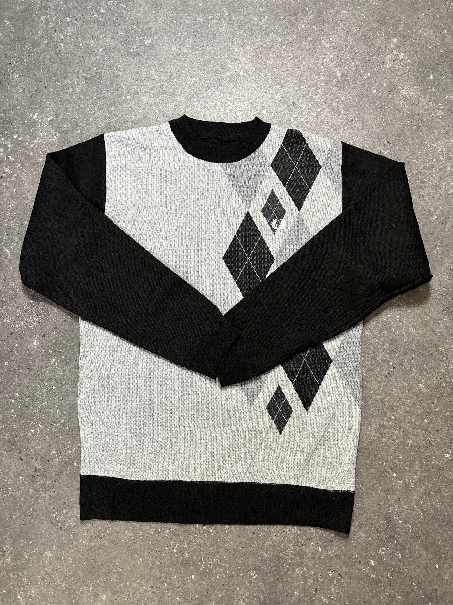 Fred Perry Sweater (M)