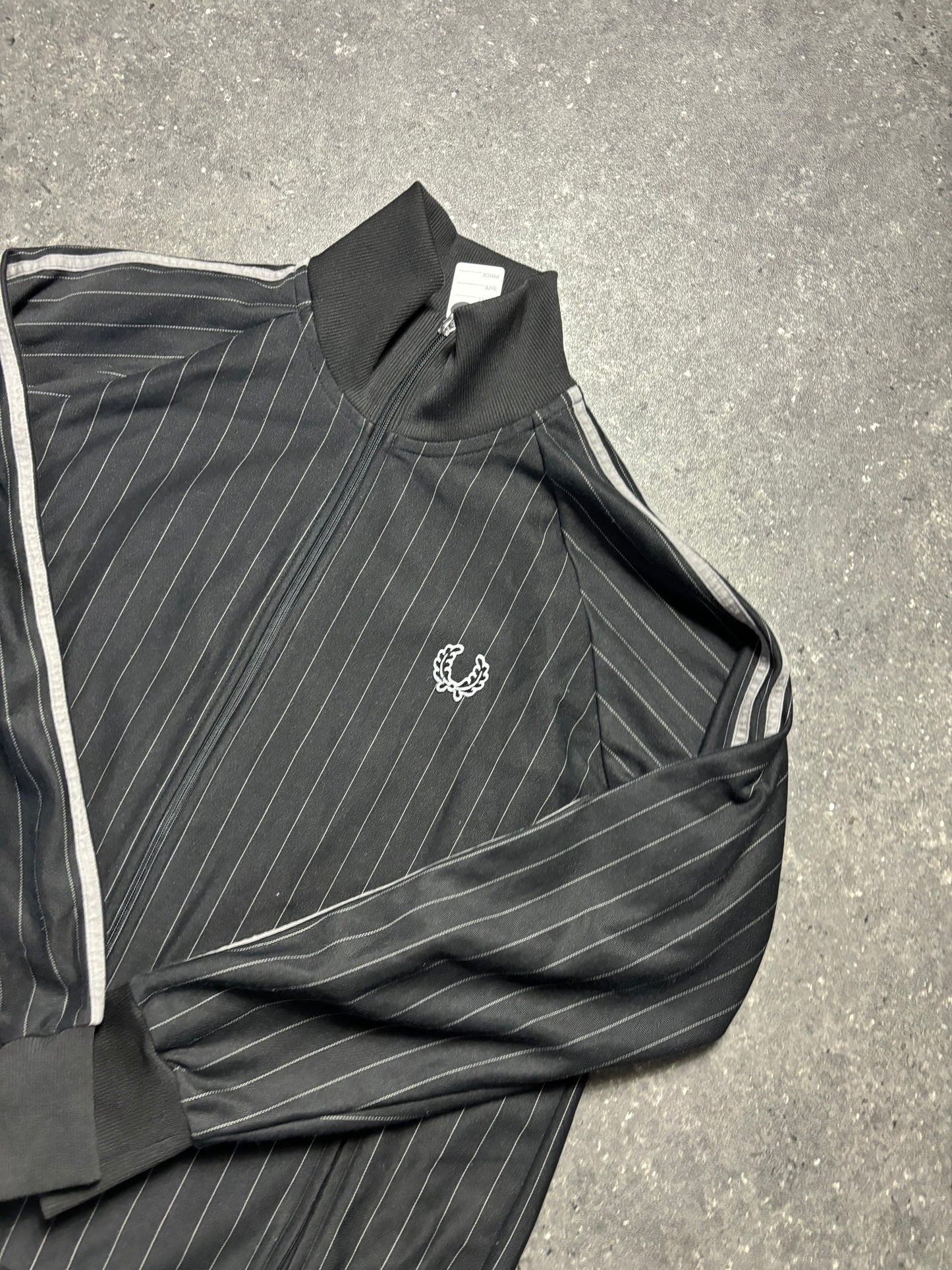 Fred Perry Jacke (L)