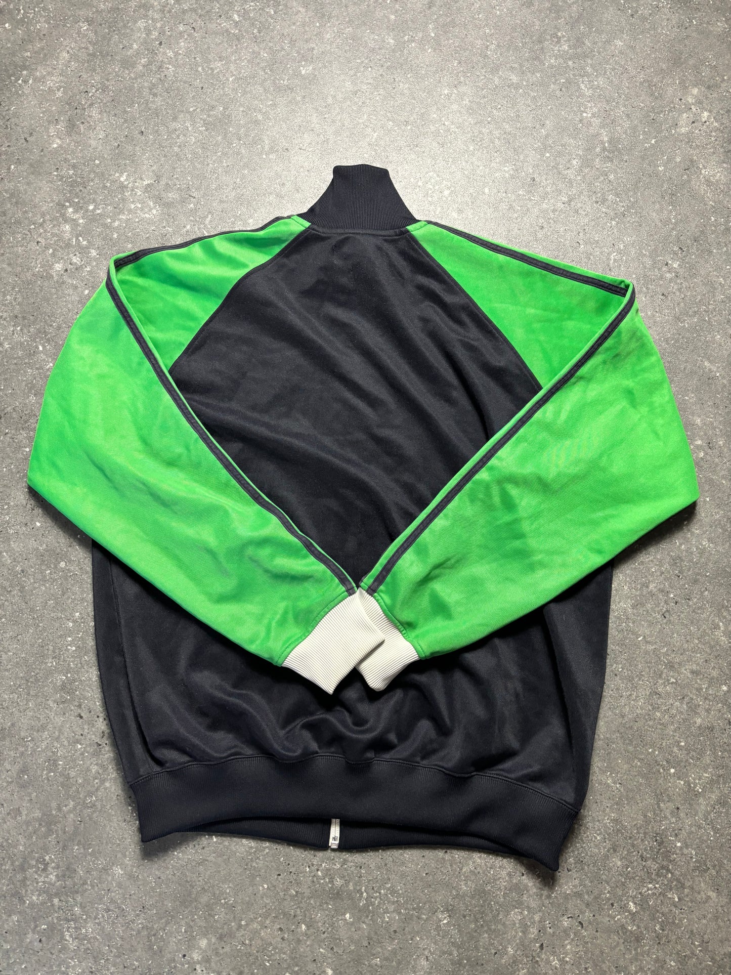 Fred Perry Jacke (L)