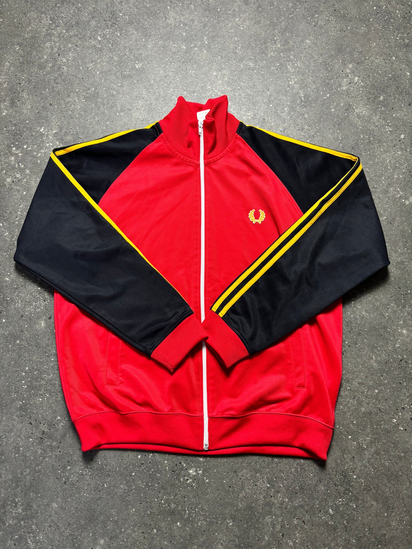 Fred Perry Jacke (L)