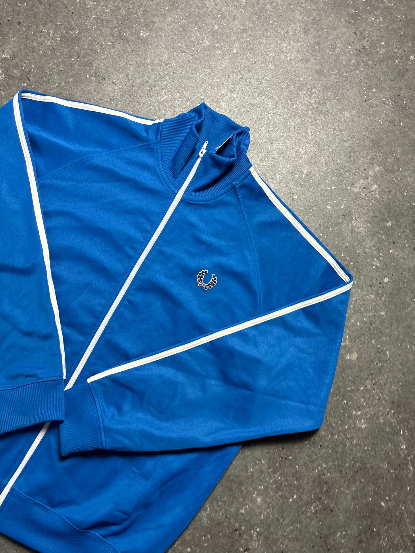 Fred Perry Jacke (L)