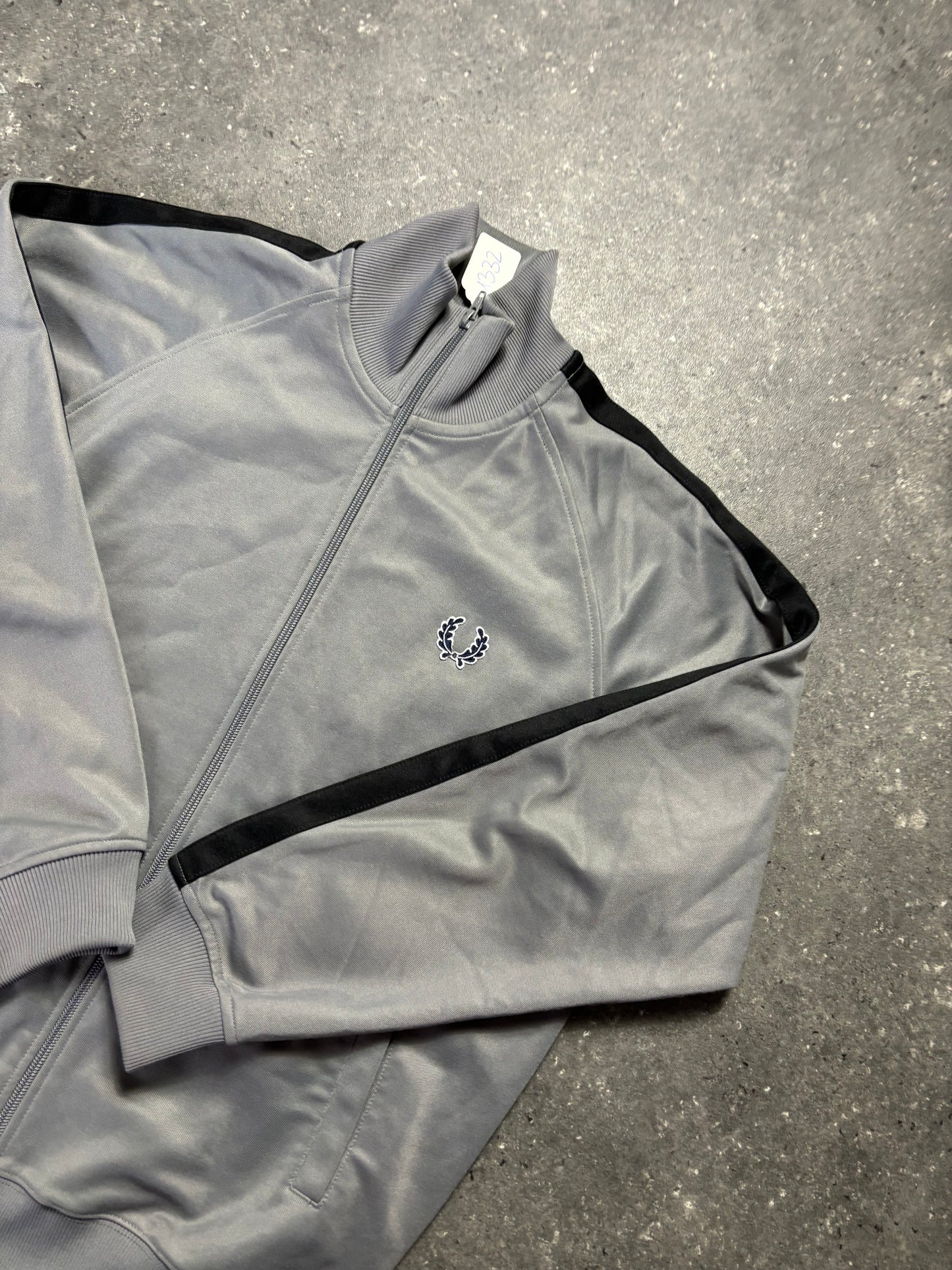 Fred Perry Jacke (M)