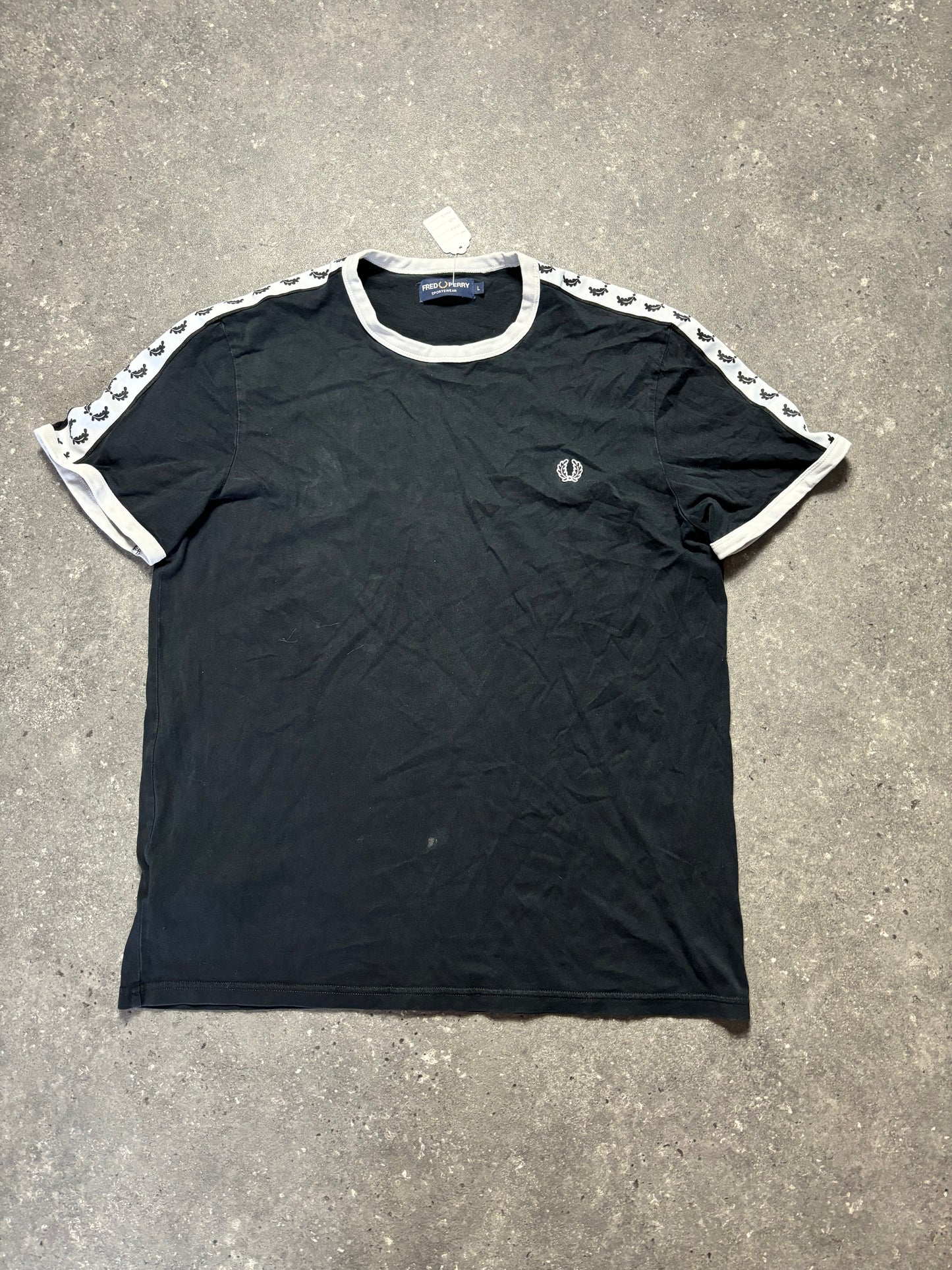 Fred Perry Shirt (L)