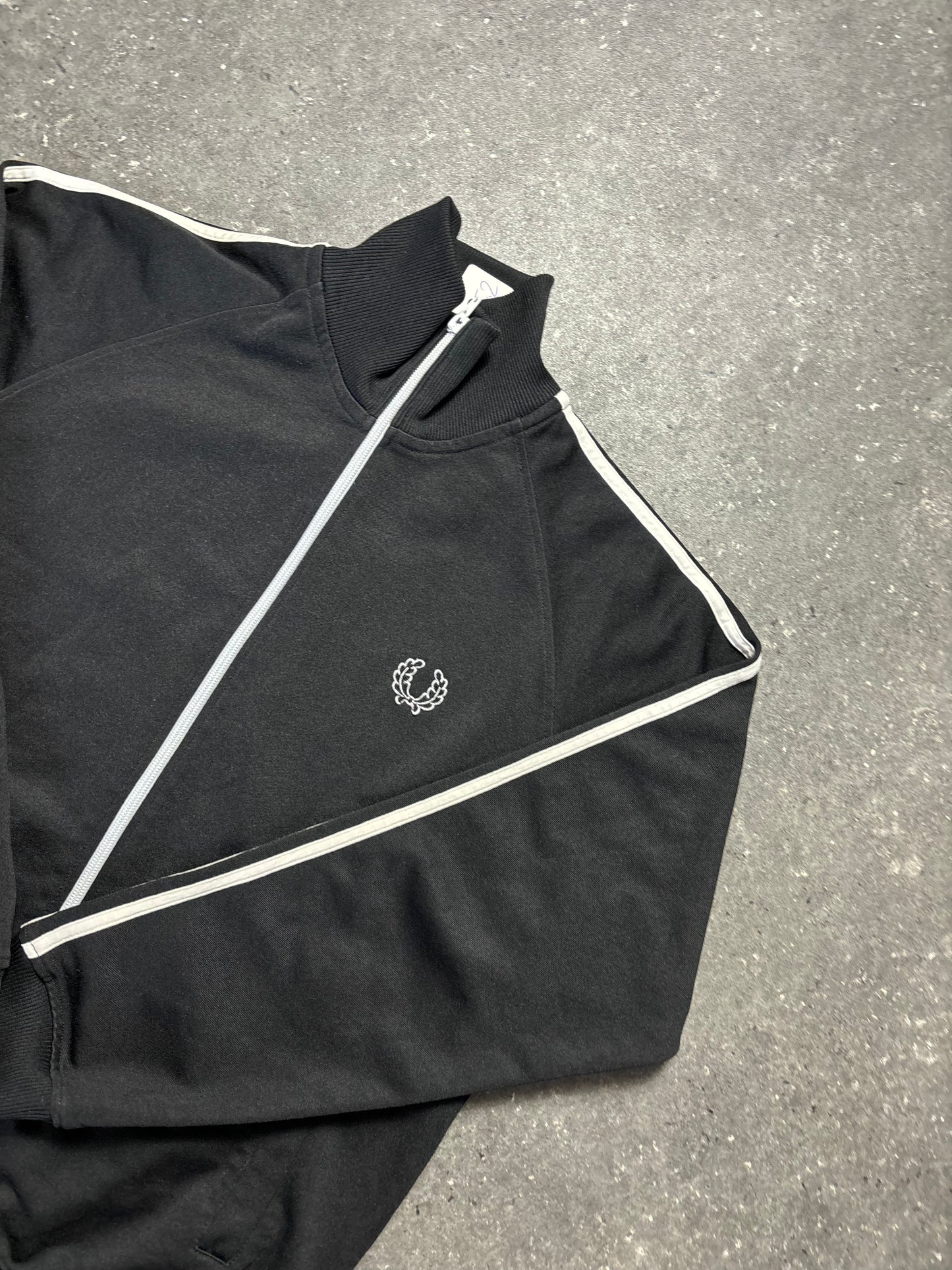 Fred Perry Jacke (M)
