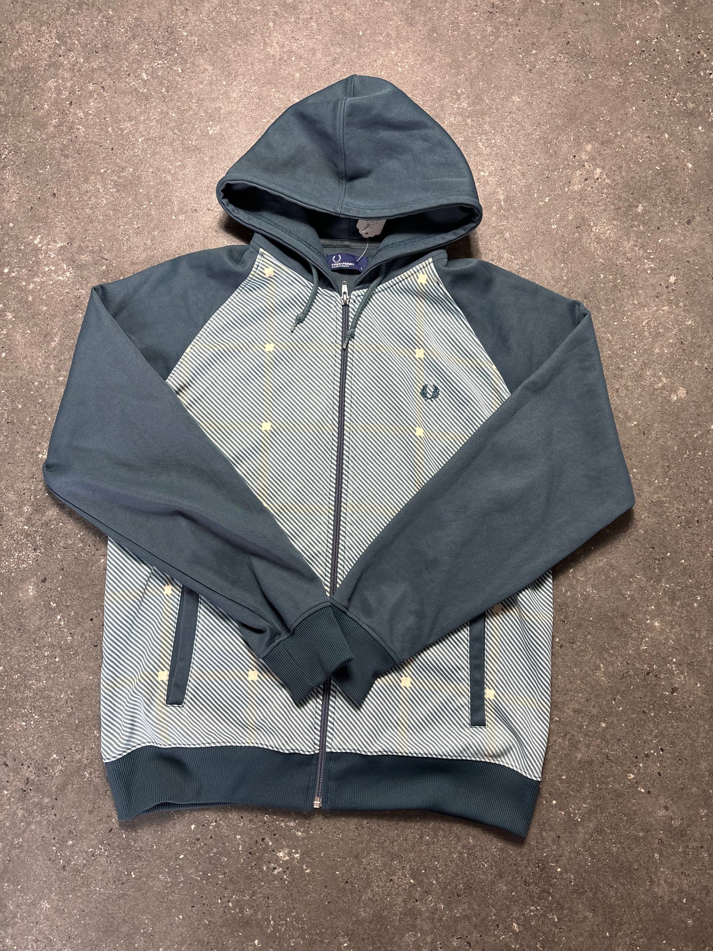 Fred Perry Jacke (L)