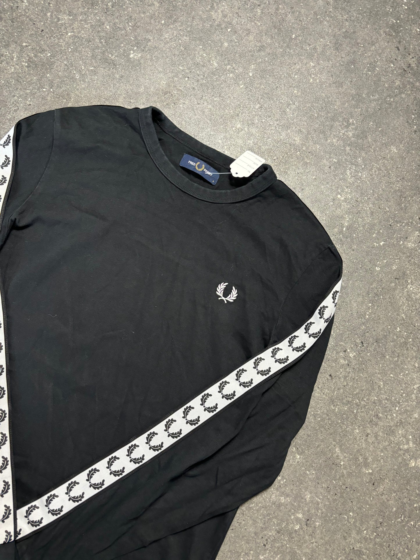 Fred Perry Longsleeve (S)