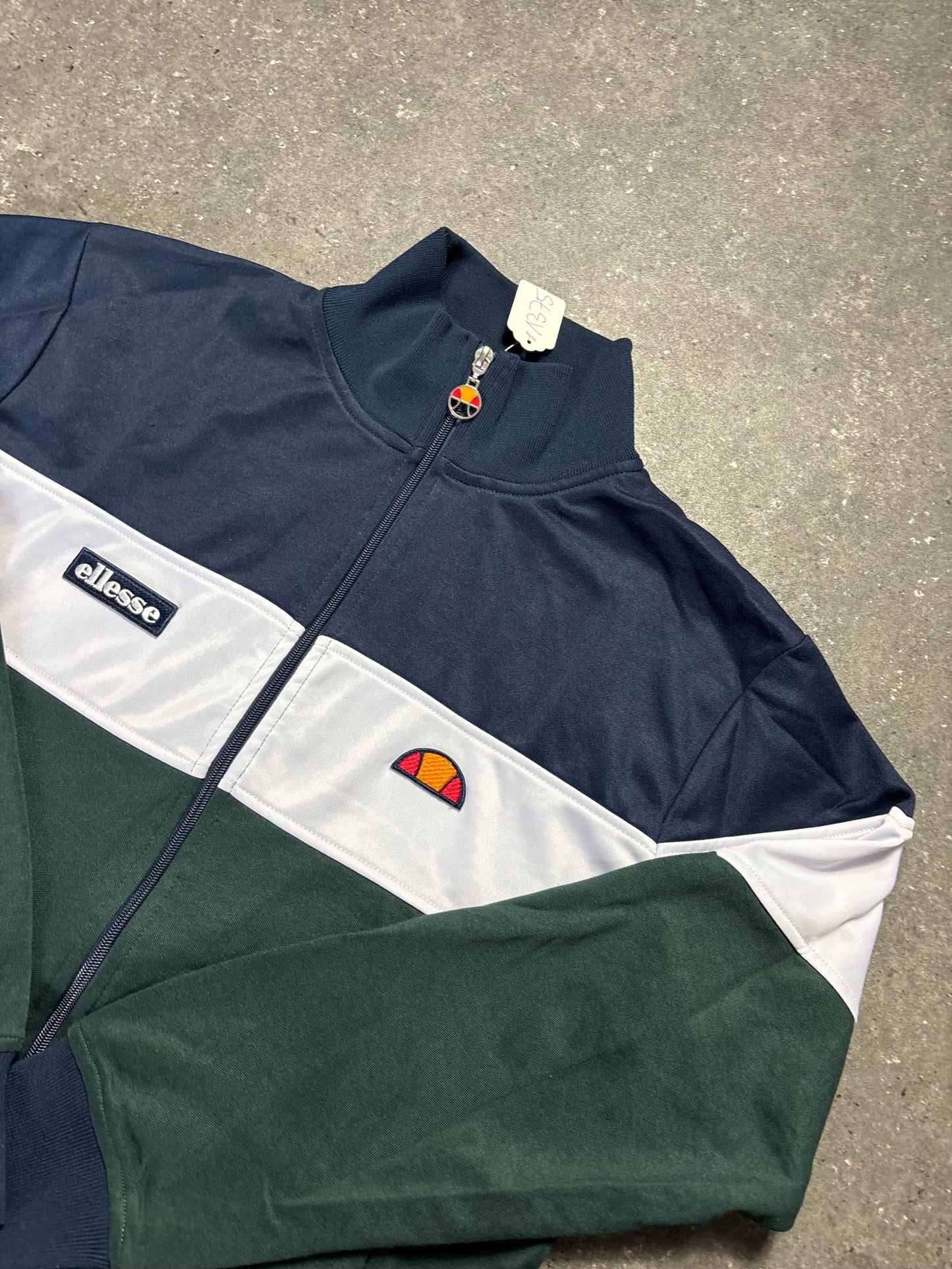 Ellesse Jacke (L)