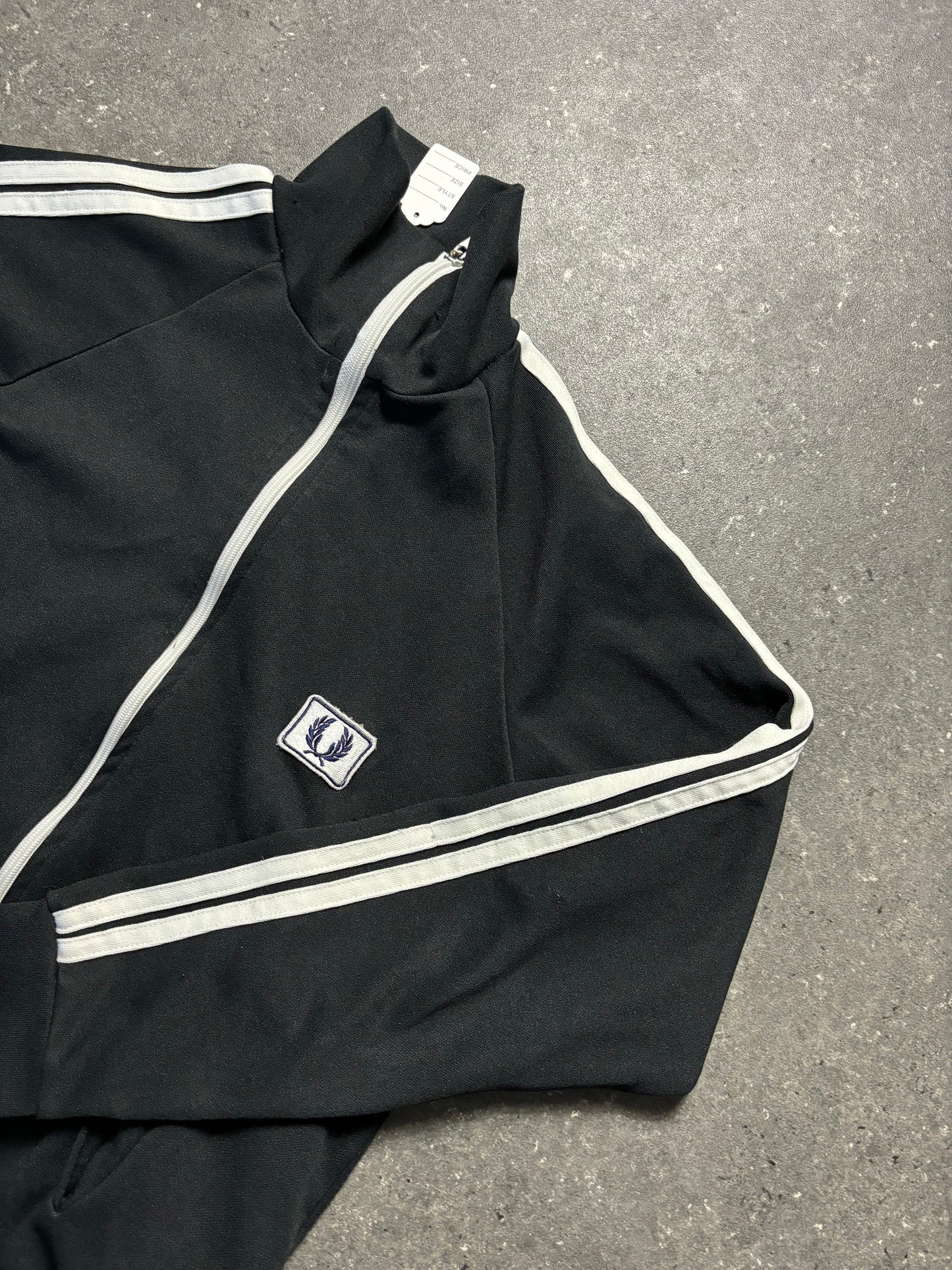 Fred Perry Jacke (M)