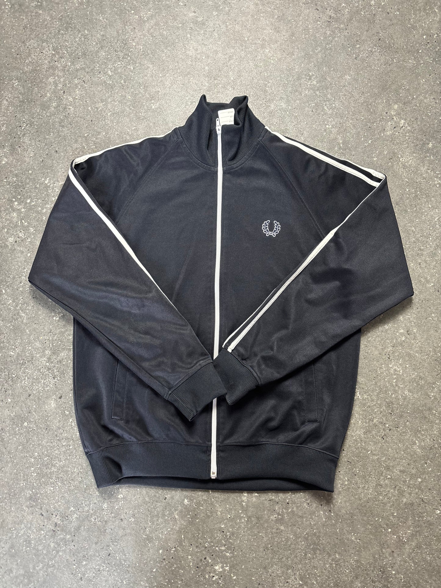 Fred Perry Jacke (M)