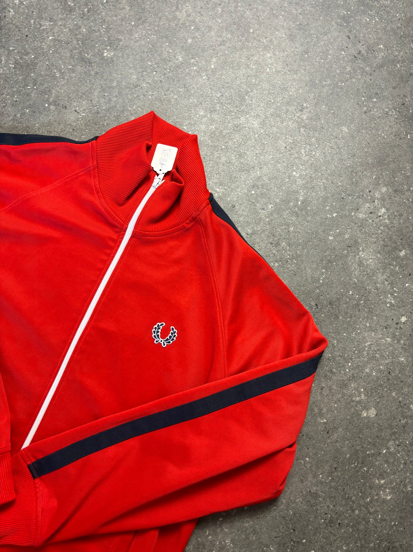 Fred Perry Jacke (M)