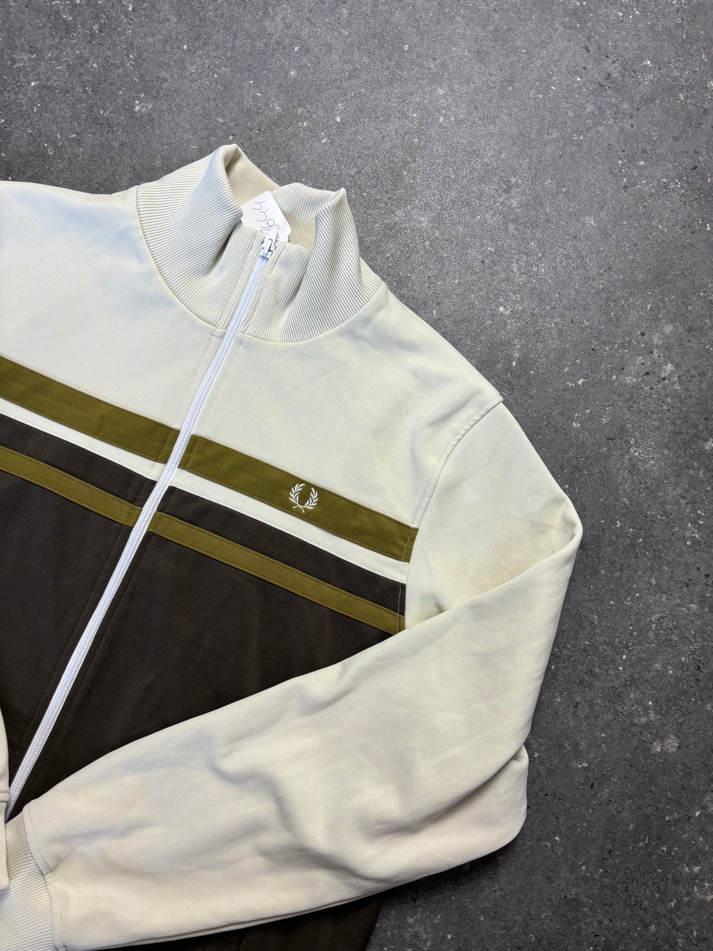 Fred Perry Jacke (L)